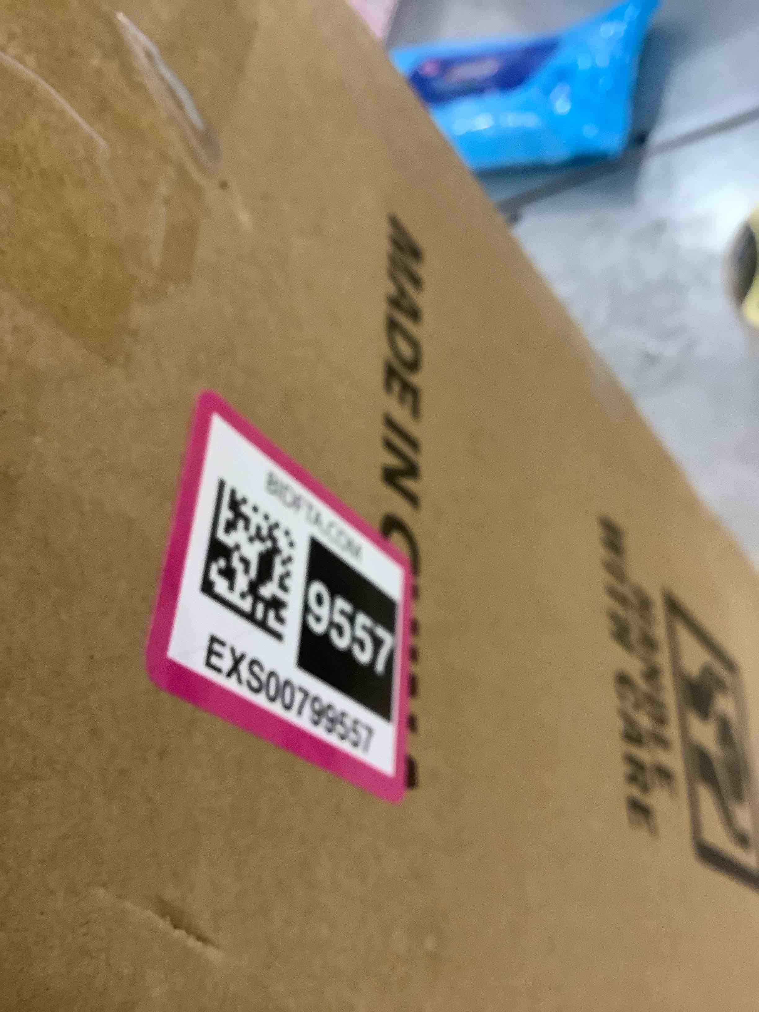 https://s3.amazonaws.com/lotting-images-prod/bidfta/EXS00799557_1701367268268.jpeg