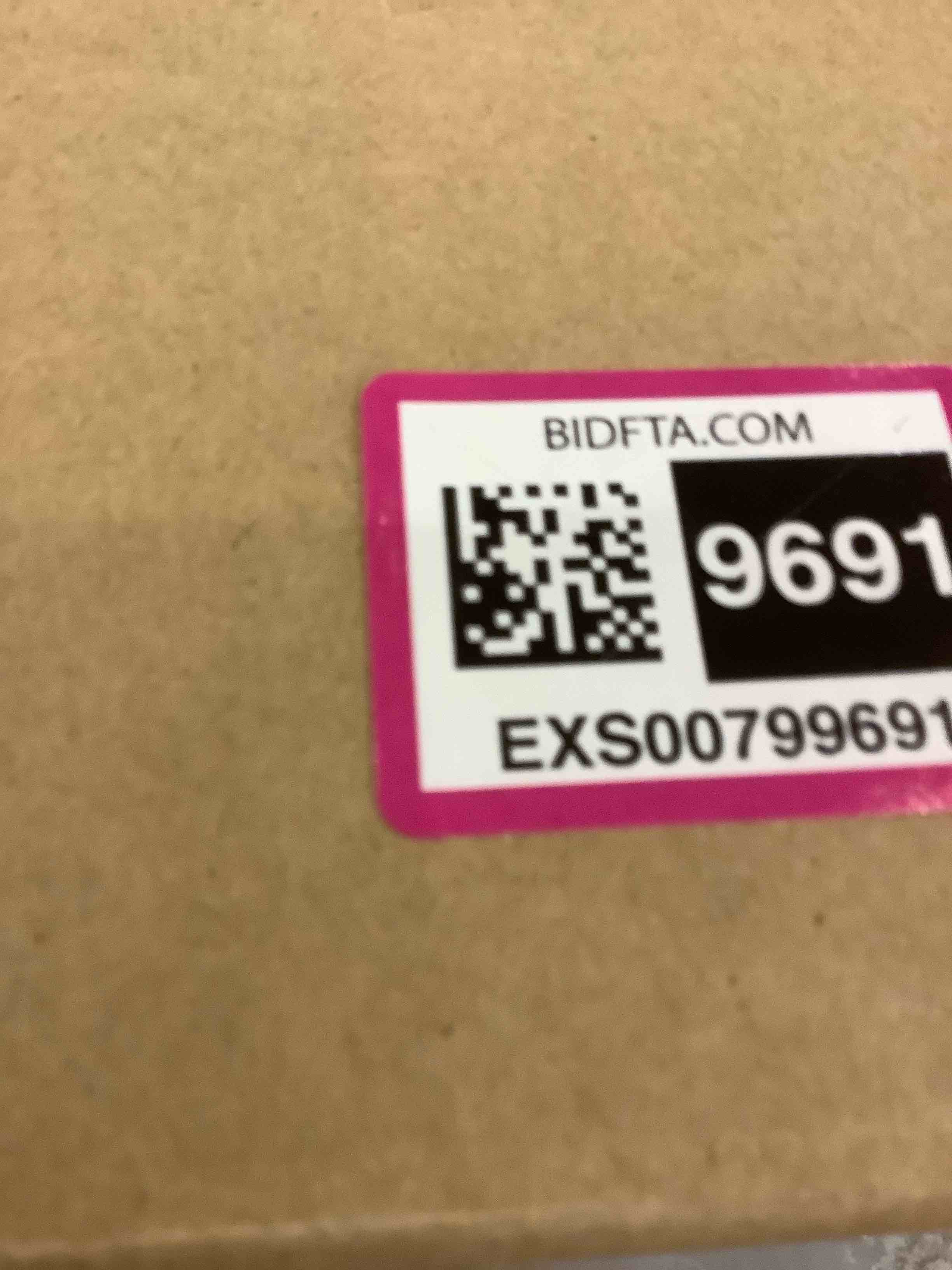 https://s3.amazonaws.com/lotting-images-prod/bidfta/EXS00799691_1701453847294.jpeg