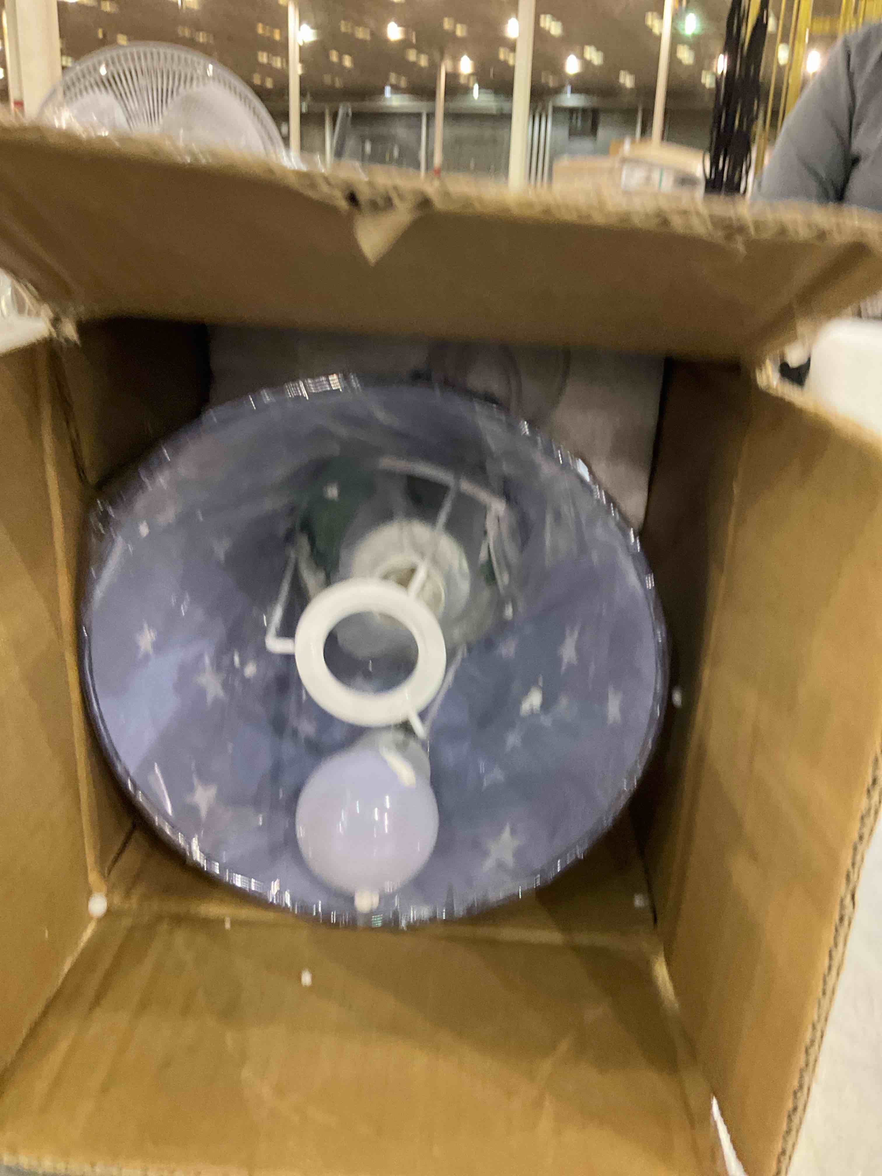 https://s3.amazonaws.com/lotting-images-prod/bidfta/EXS00800203_1700054654113.jpeg