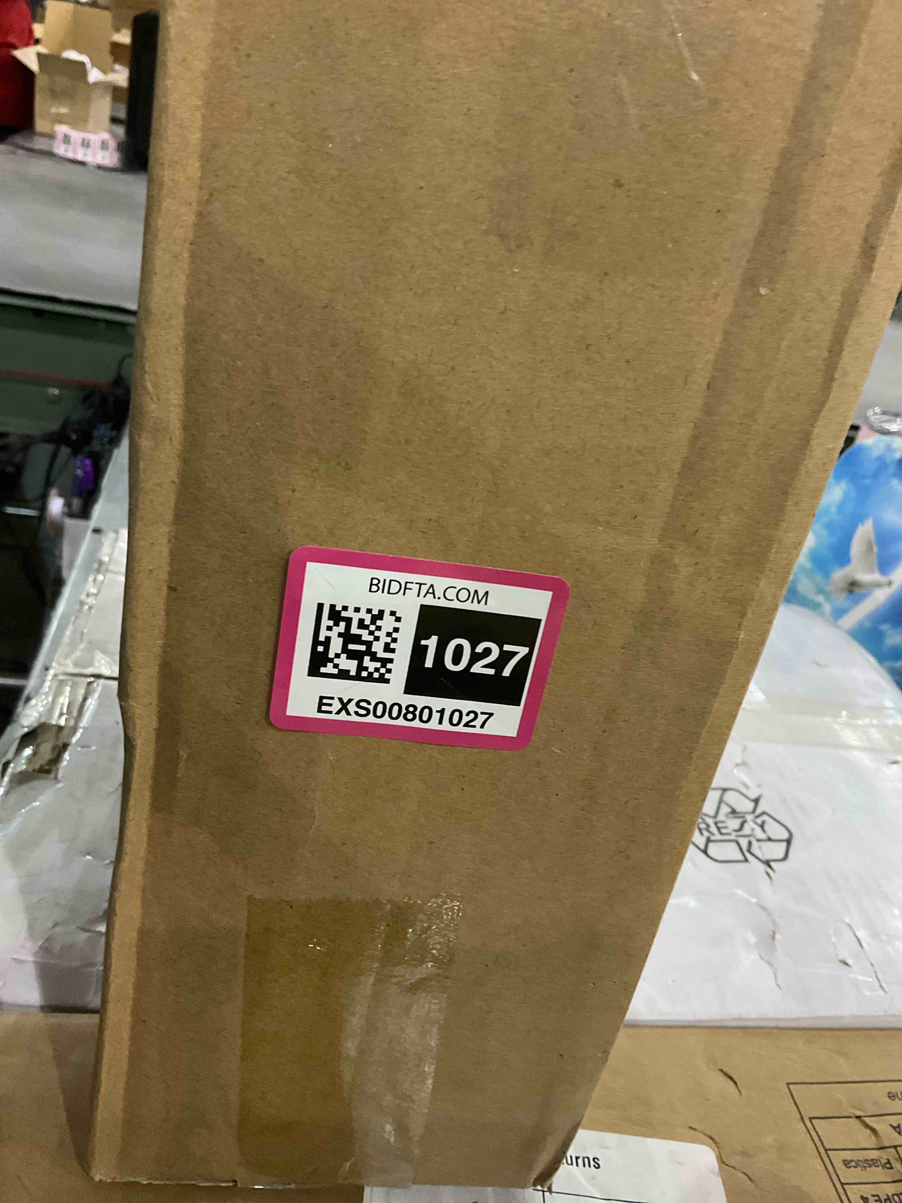 https://s3.amazonaws.com/lotting-images-prod/bidfta/EXS00801027_1699558081313.jpeg