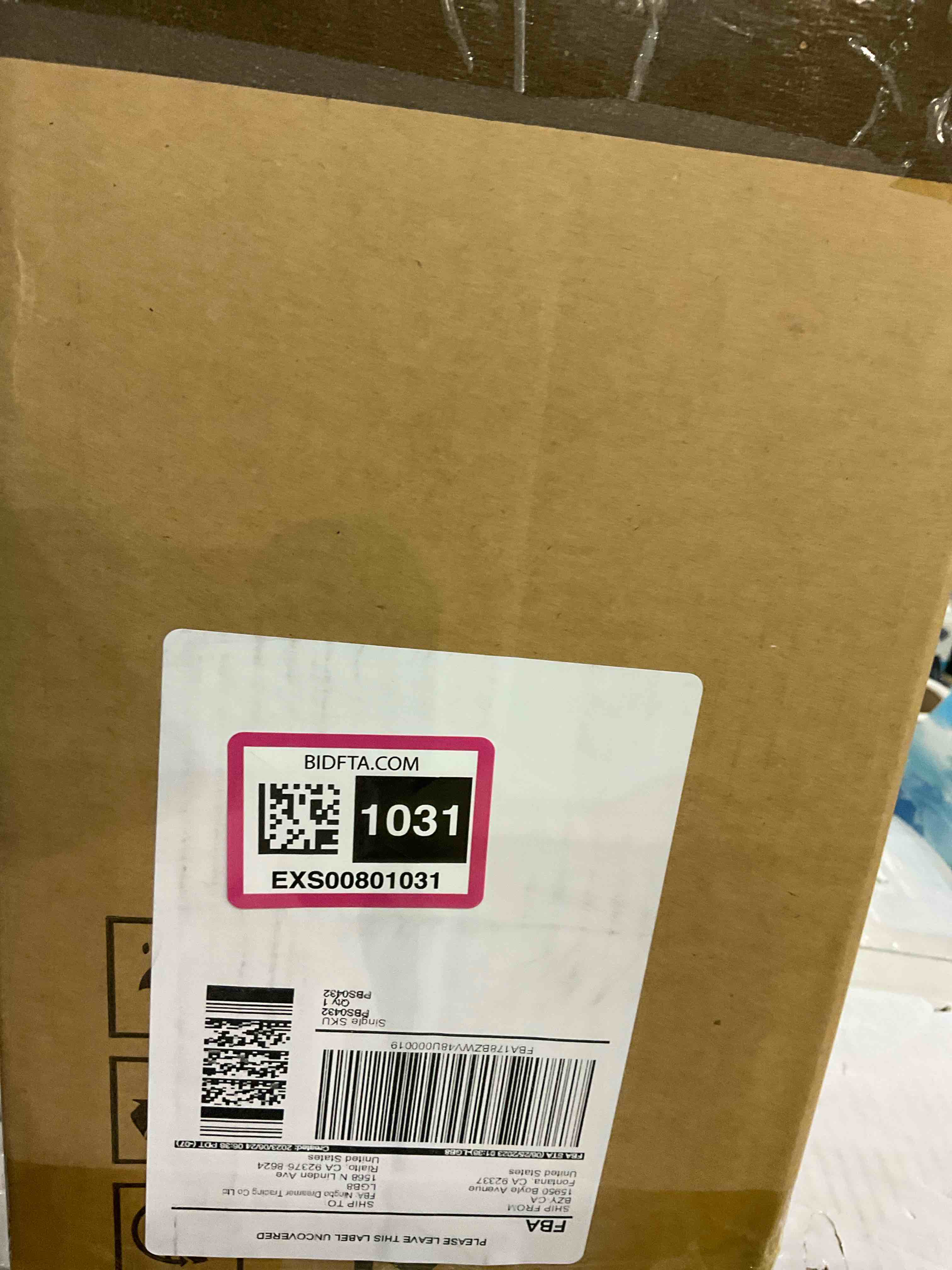 https://s3.amazonaws.com/lotting-images-prod/bidfta/EXS00801031_1699558356757.jpeg