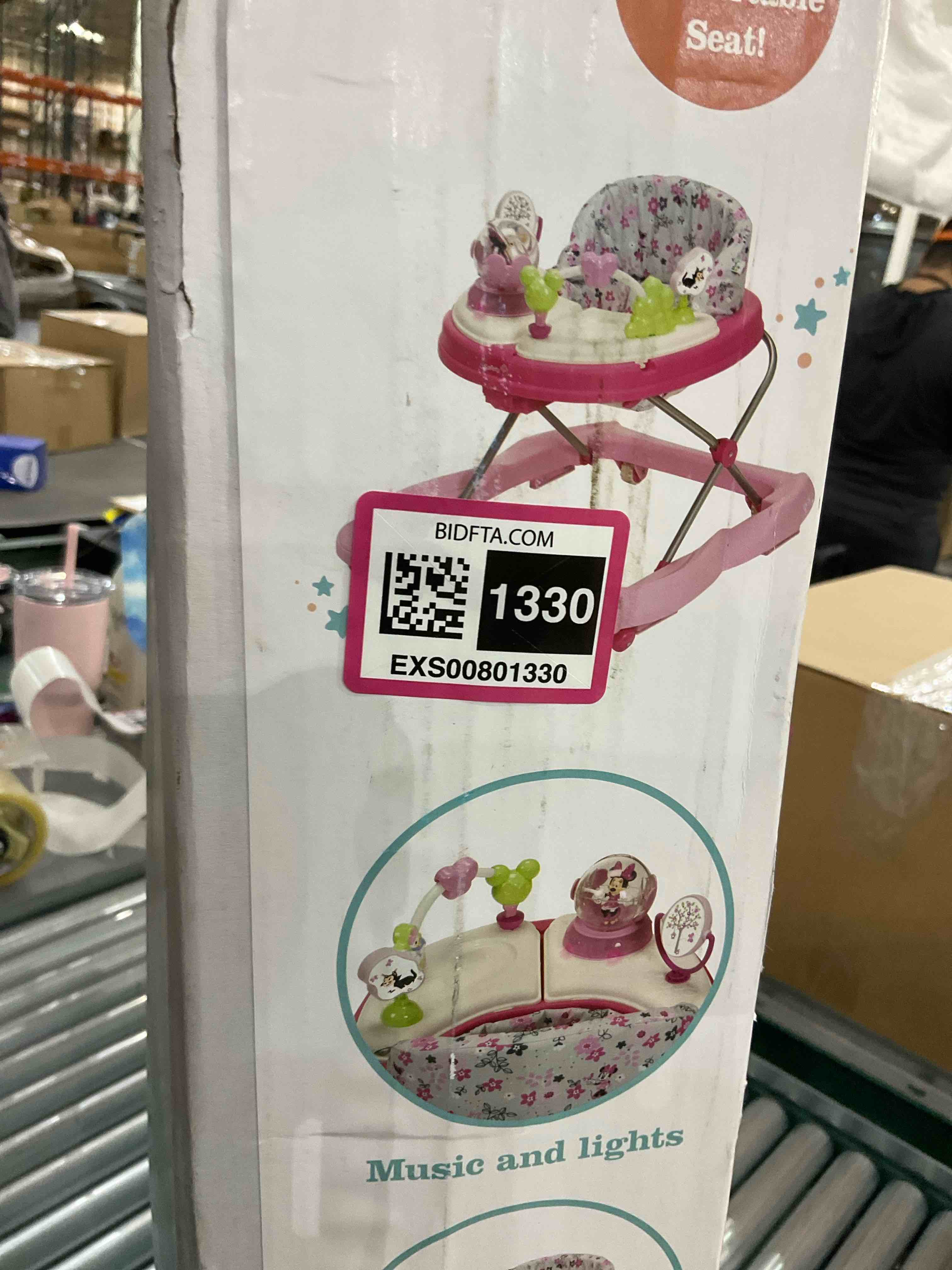 https://s3.amazonaws.com/lotting-images-prod/bidfta/EXS00801330_1699979054795.jpeg