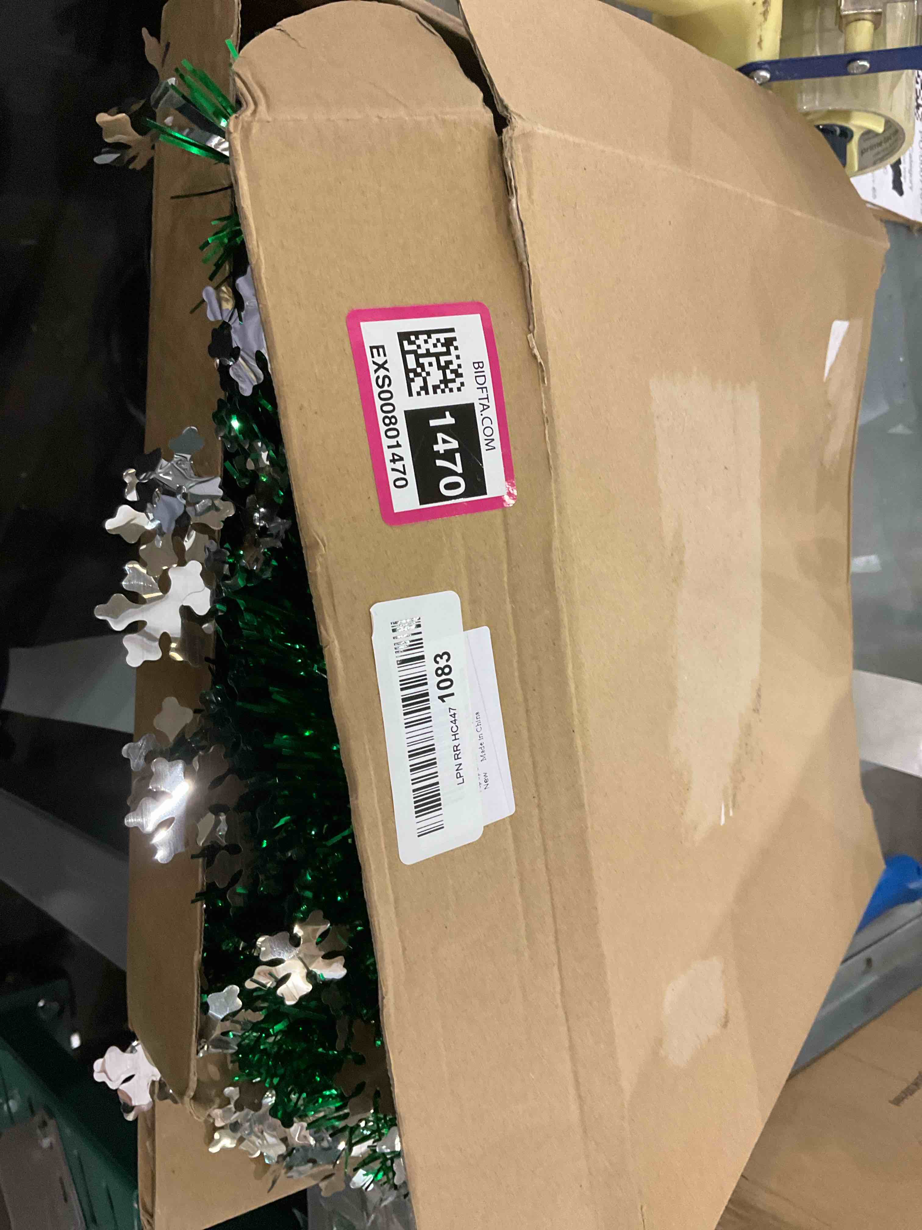 https://s3.amazonaws.com/lotting-images-prod/bidfta/EXS00801470_1700076348098.jpeg