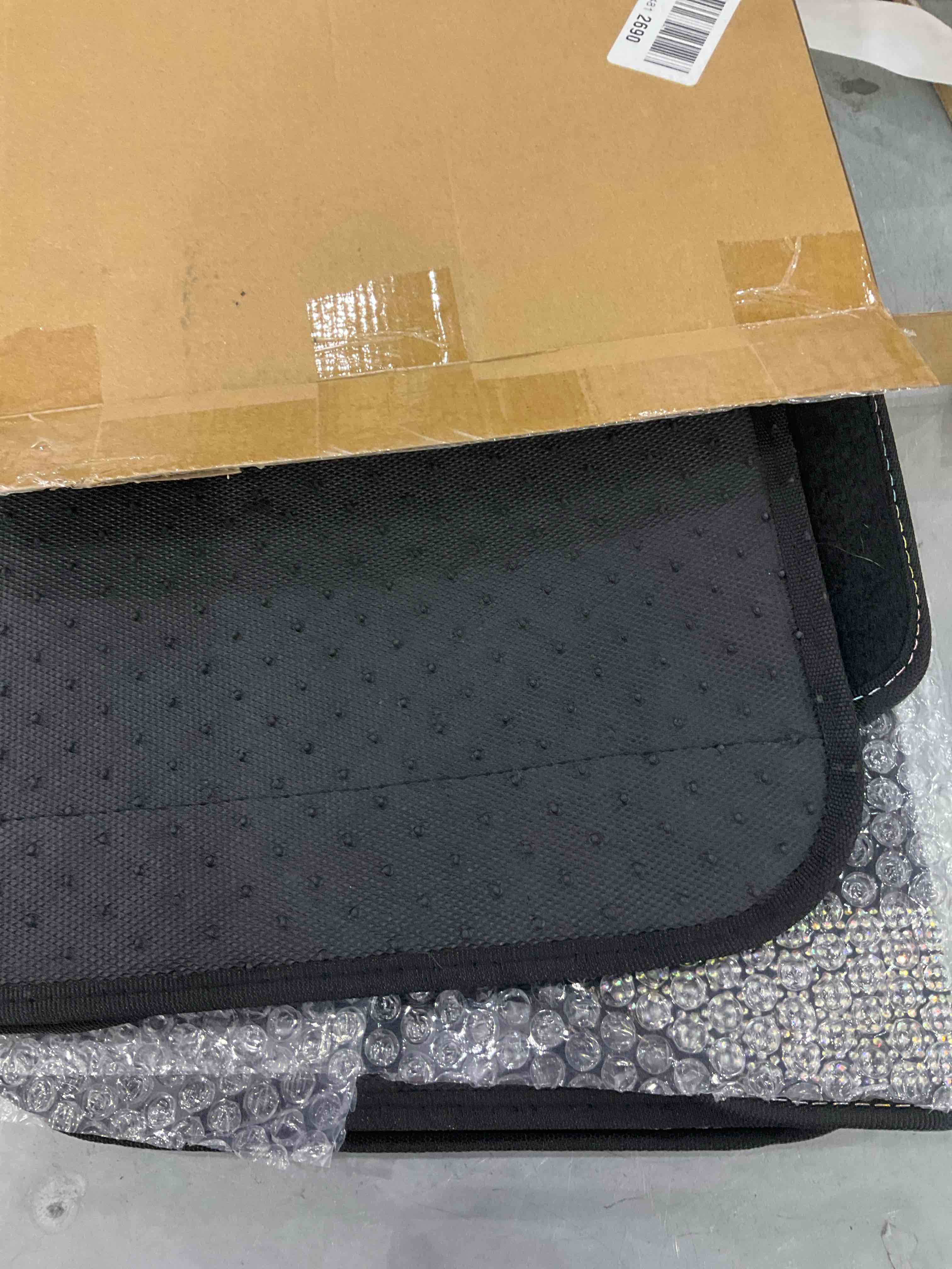 https://s3.amazonaws.com/lotting-images-prod/bidfta/EXS00801926_1699906313160.jpeg