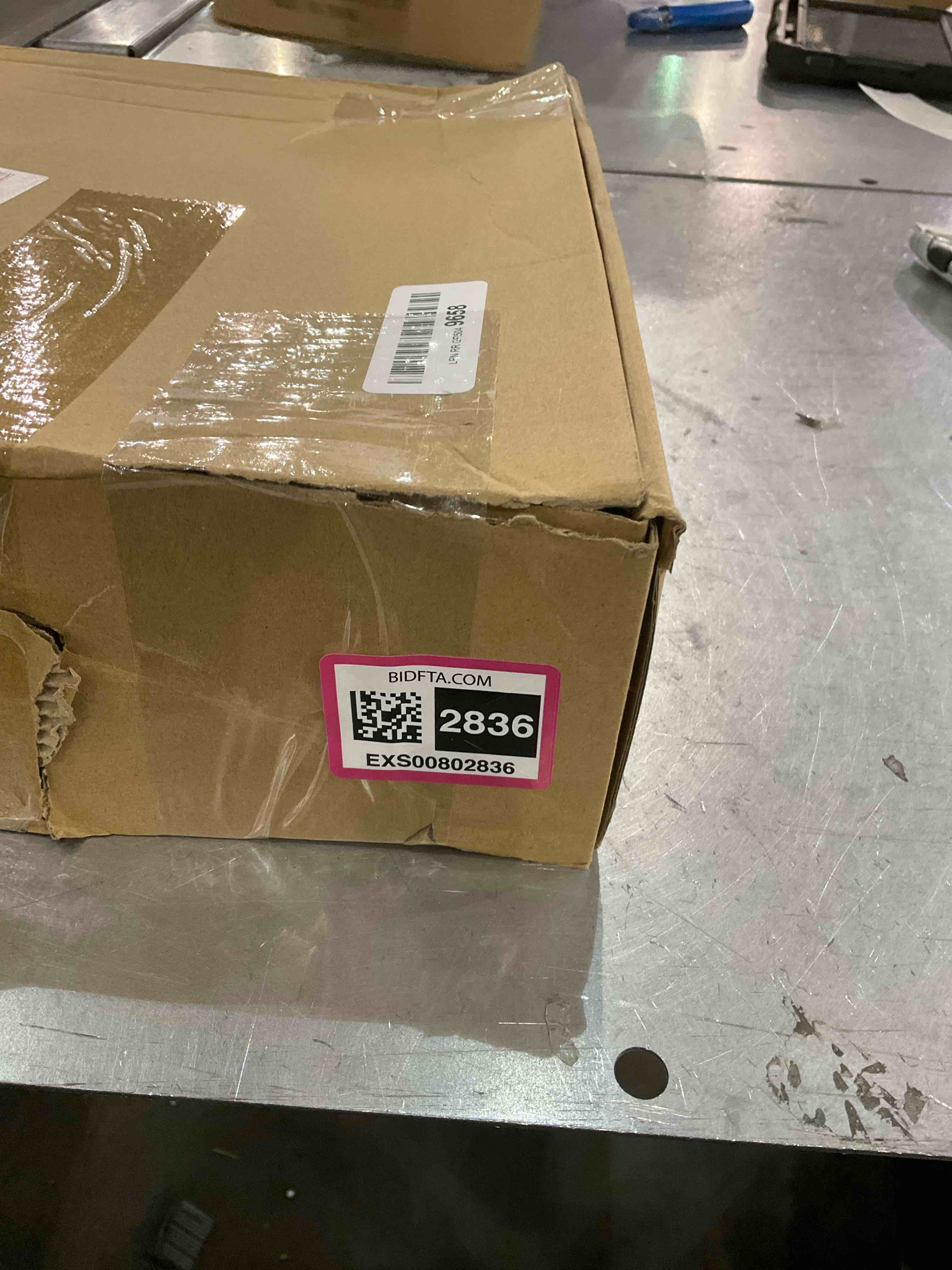 https://s3.amazonaws.com/lotting-images-prod/bidfta/EXS00802836_1699535889694.jpeg