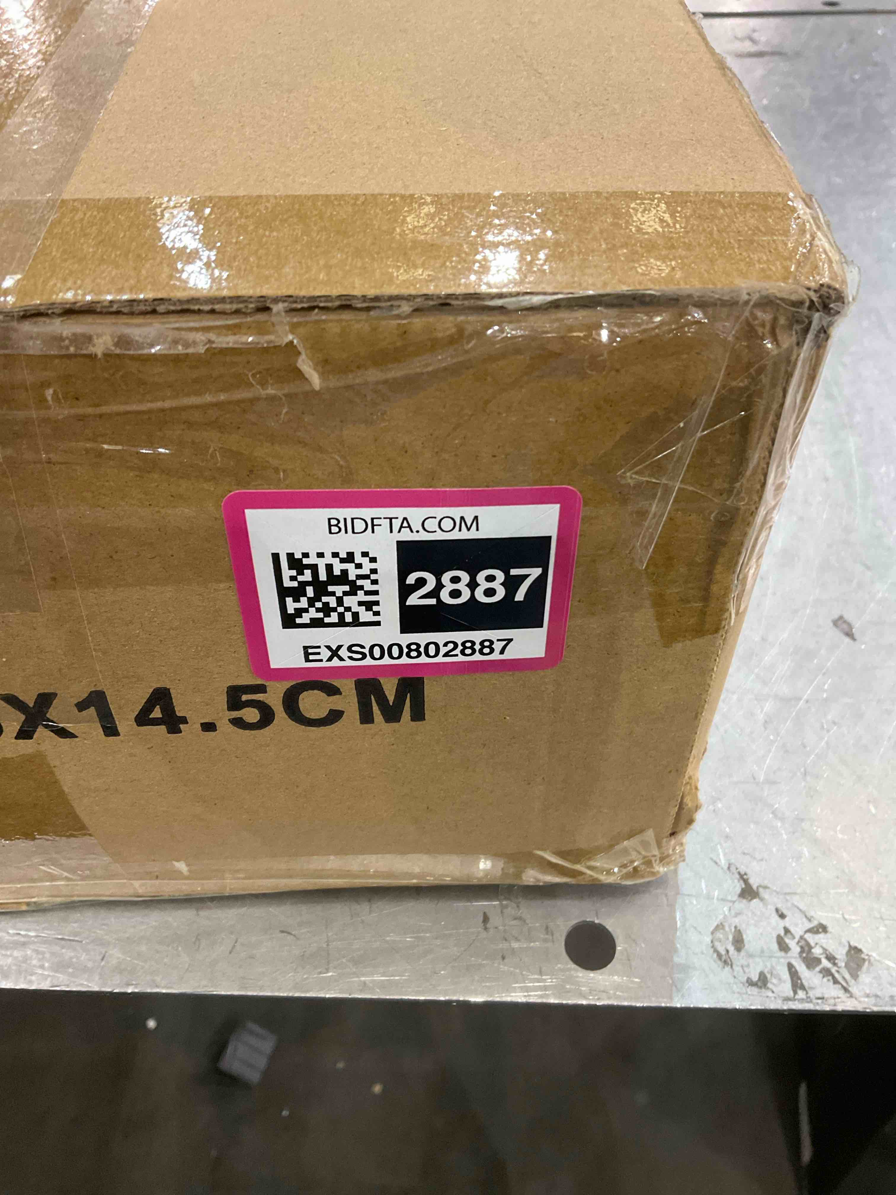 https://s3.amazonaws.com/lotting-images-prod/bidfta/EXS00802887_1699545865396.jpeg