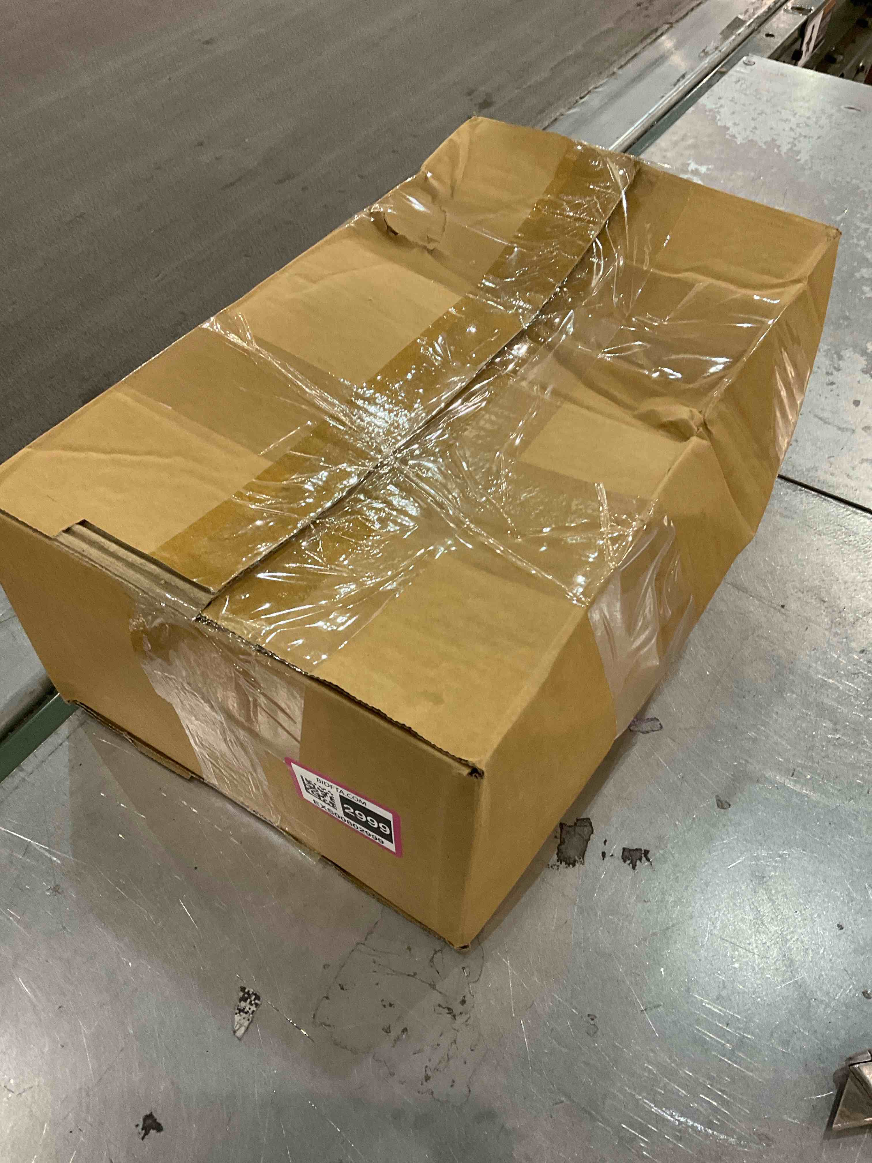 https://s3.amazonaws.com/lotting-images-prod/bidfta/EXS00802999_1699560723804.jpeg