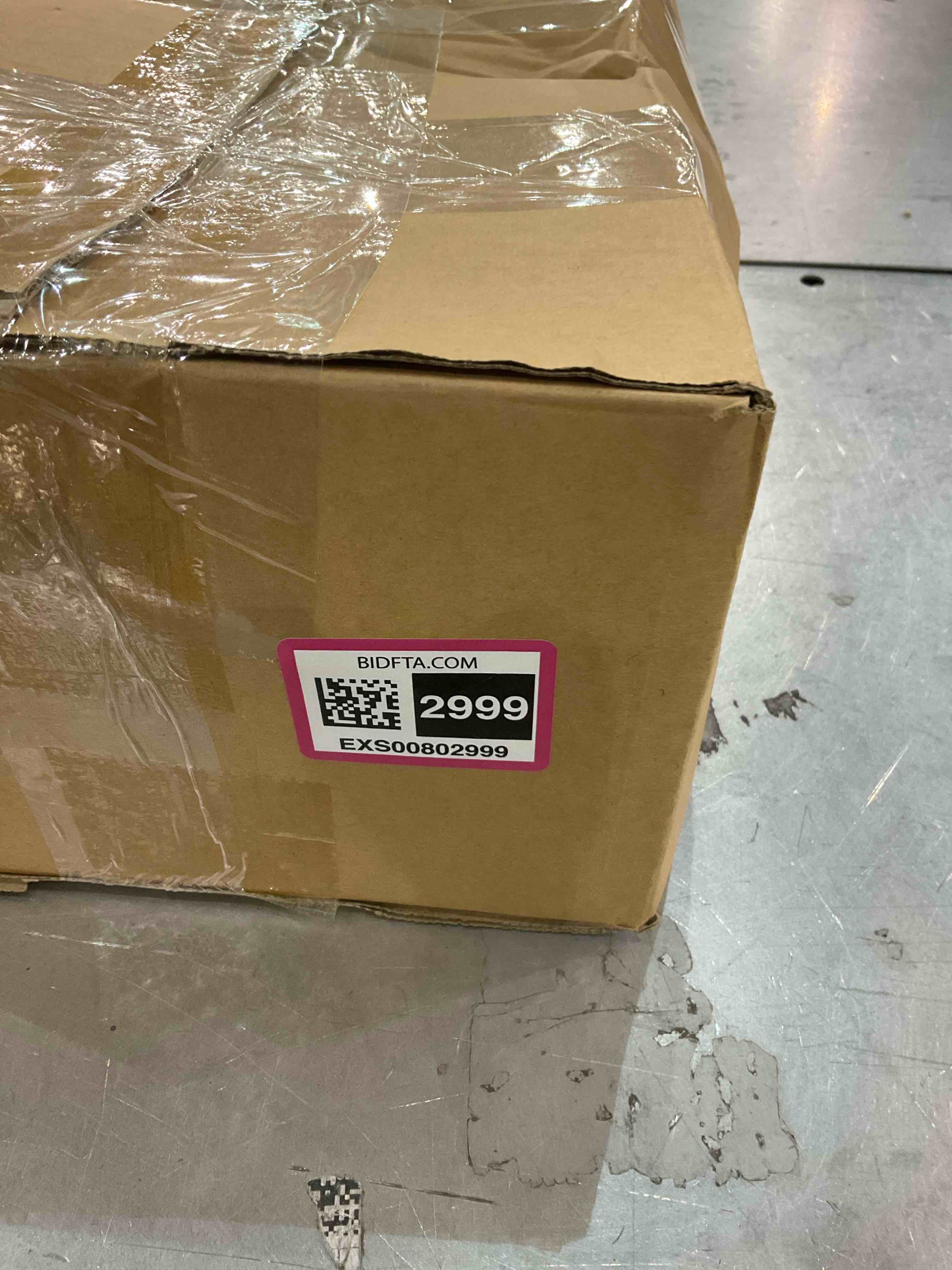 https://s3.amazonaws.com/lotting-images-prod/bidfta/EXS00802999_1699560728394.jpeg