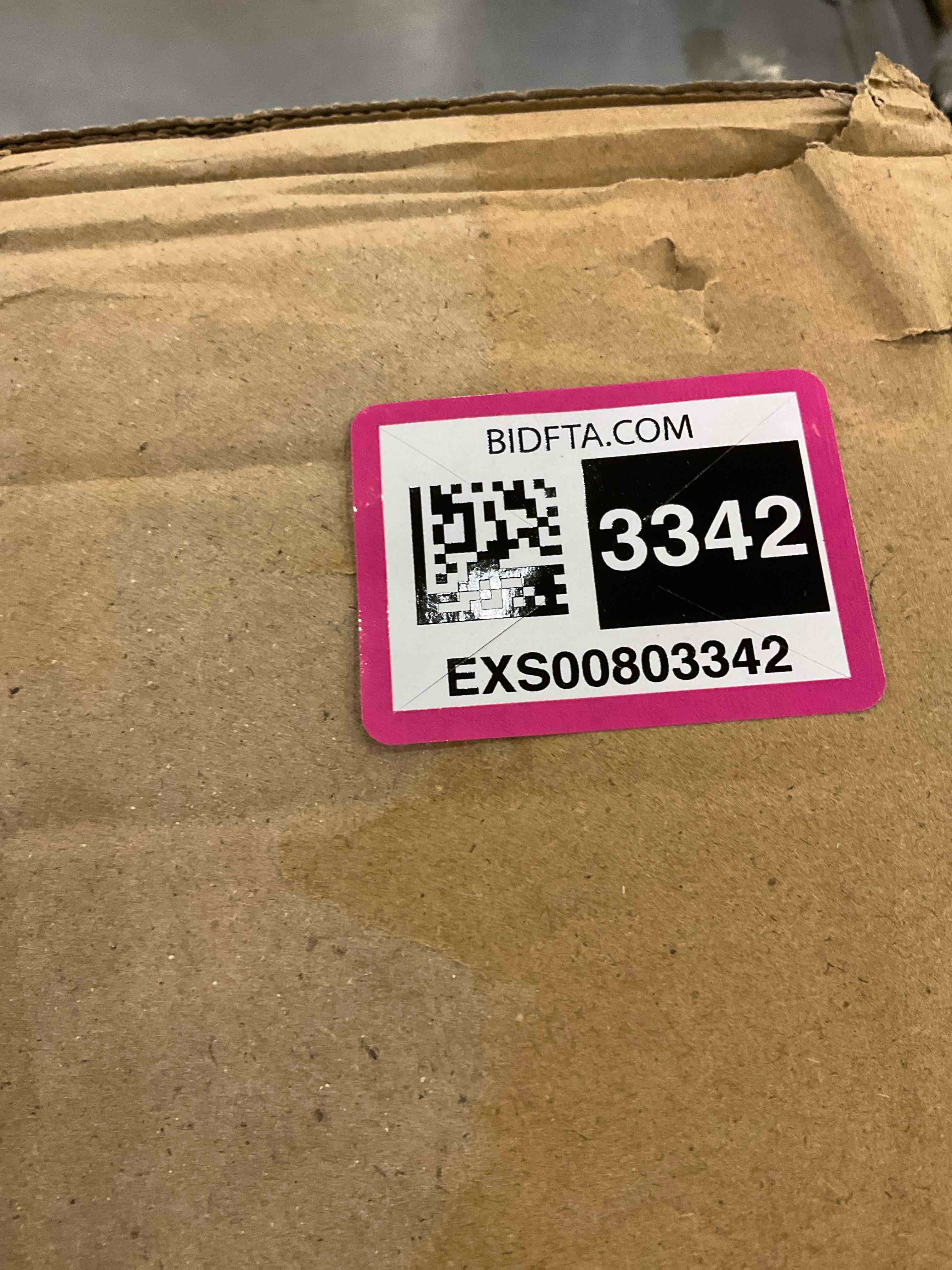 https://s3.amazonaws.com/lotting-images-prod/bidfta/EXS00803342_1700077063552.jpeg