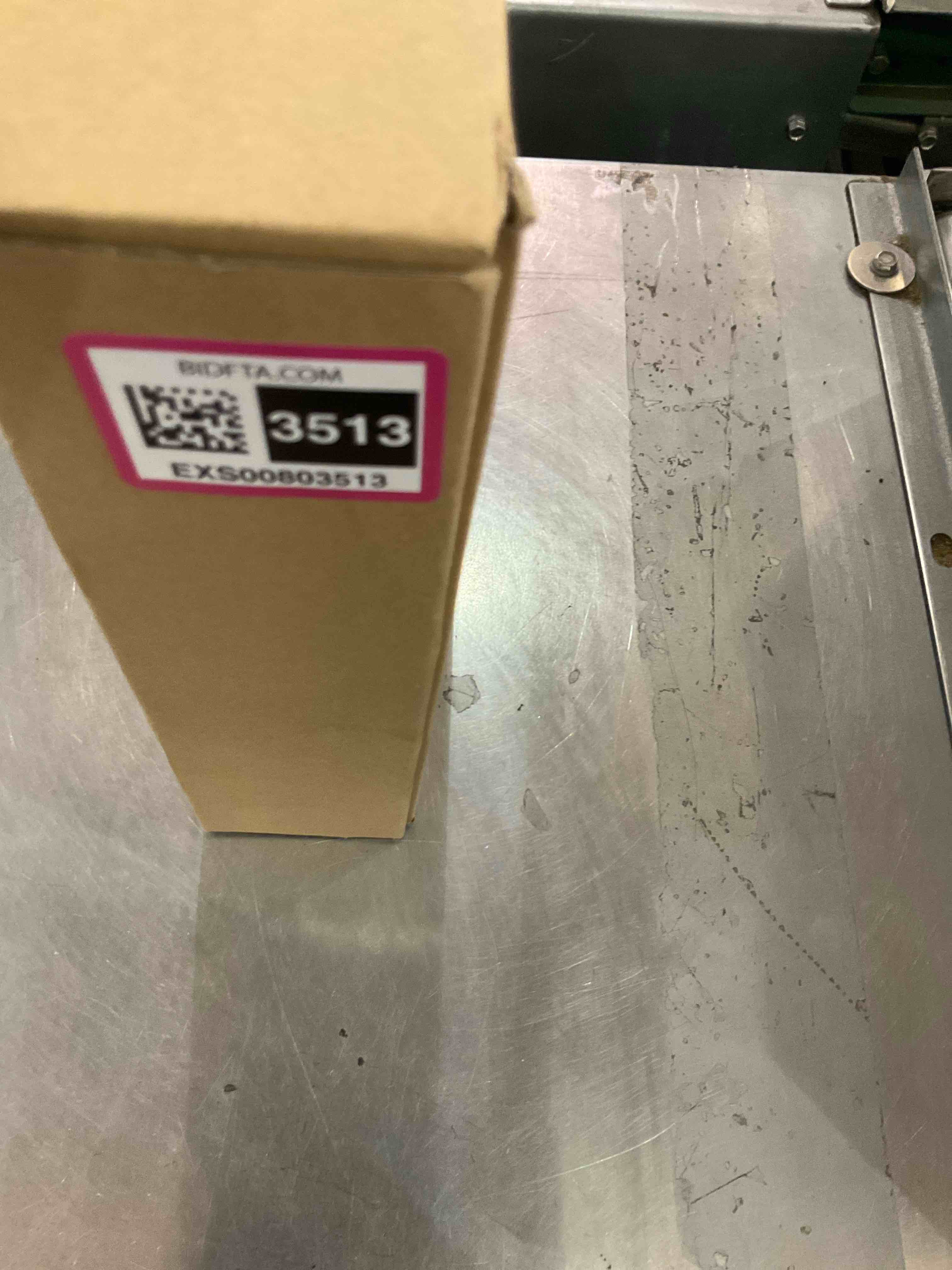 https://s3.amazonaws.com/lotting-images-prod/bidfta/EXS00803513_1700151144839.jpeg