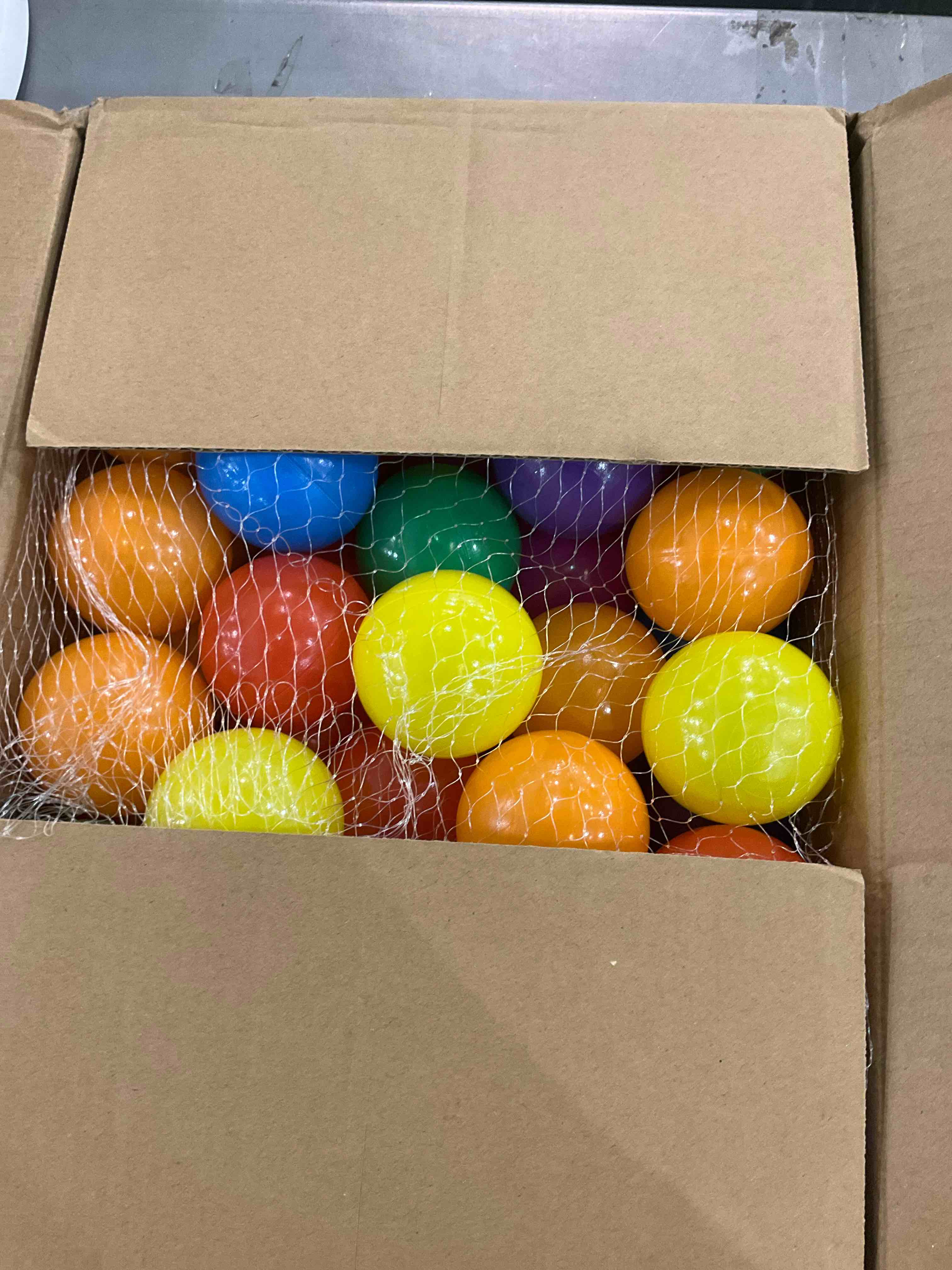 https://s3.amazonaws.com/lotting-images-prod/bidfta/EXS00803539_1700156505135.jpeg