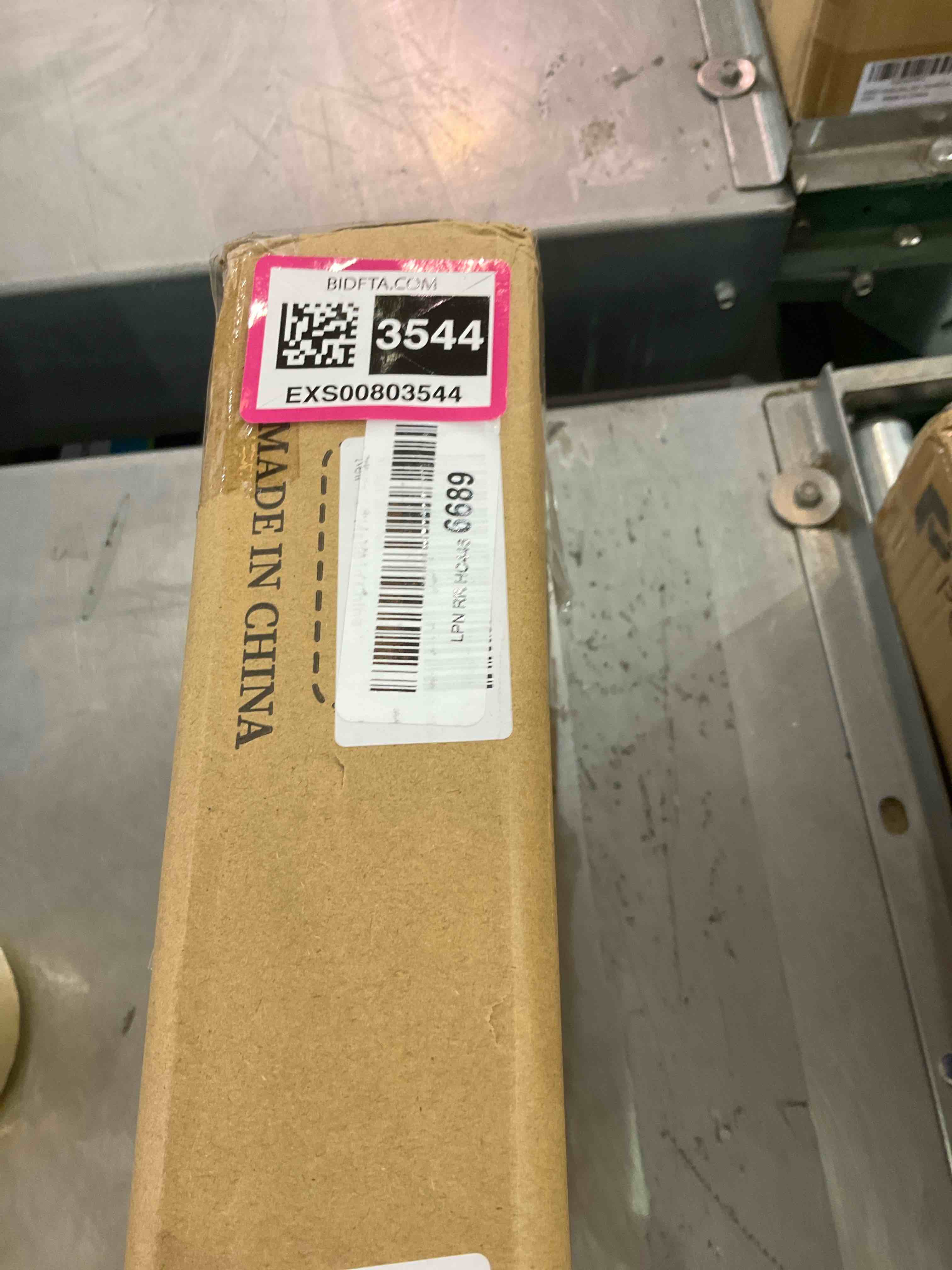 https://s3.amazonaws.com/lotting-images-prod/bidfta/EXS00803544_1700156975531.jpeg