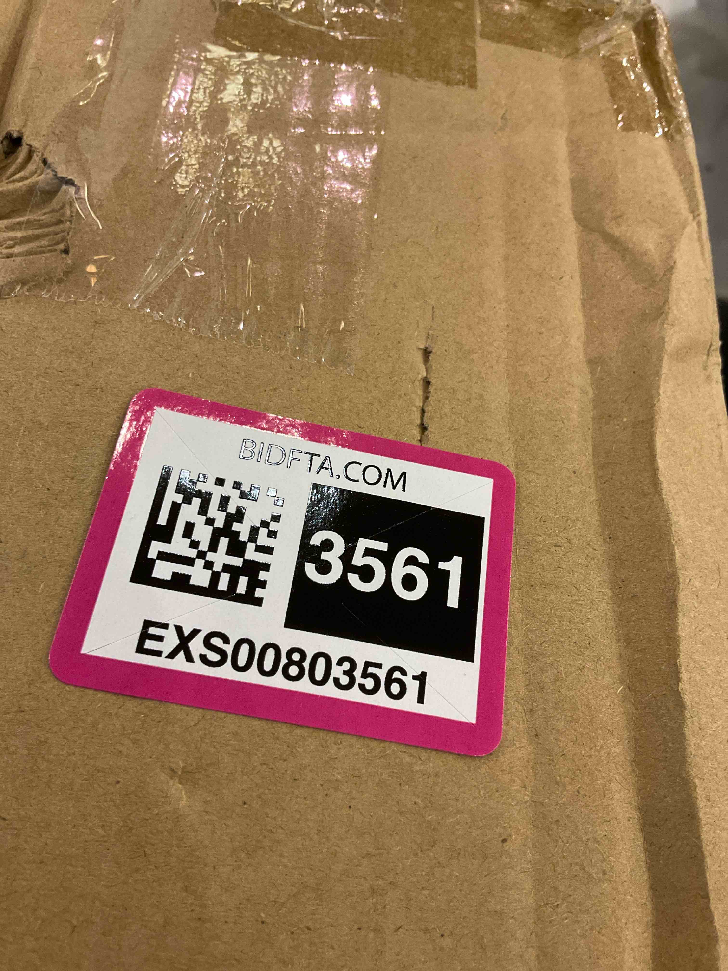https://s3.amazonaws.com/lotting-images-prod/bidfta/EXS00803561_1700159032763.jpeg