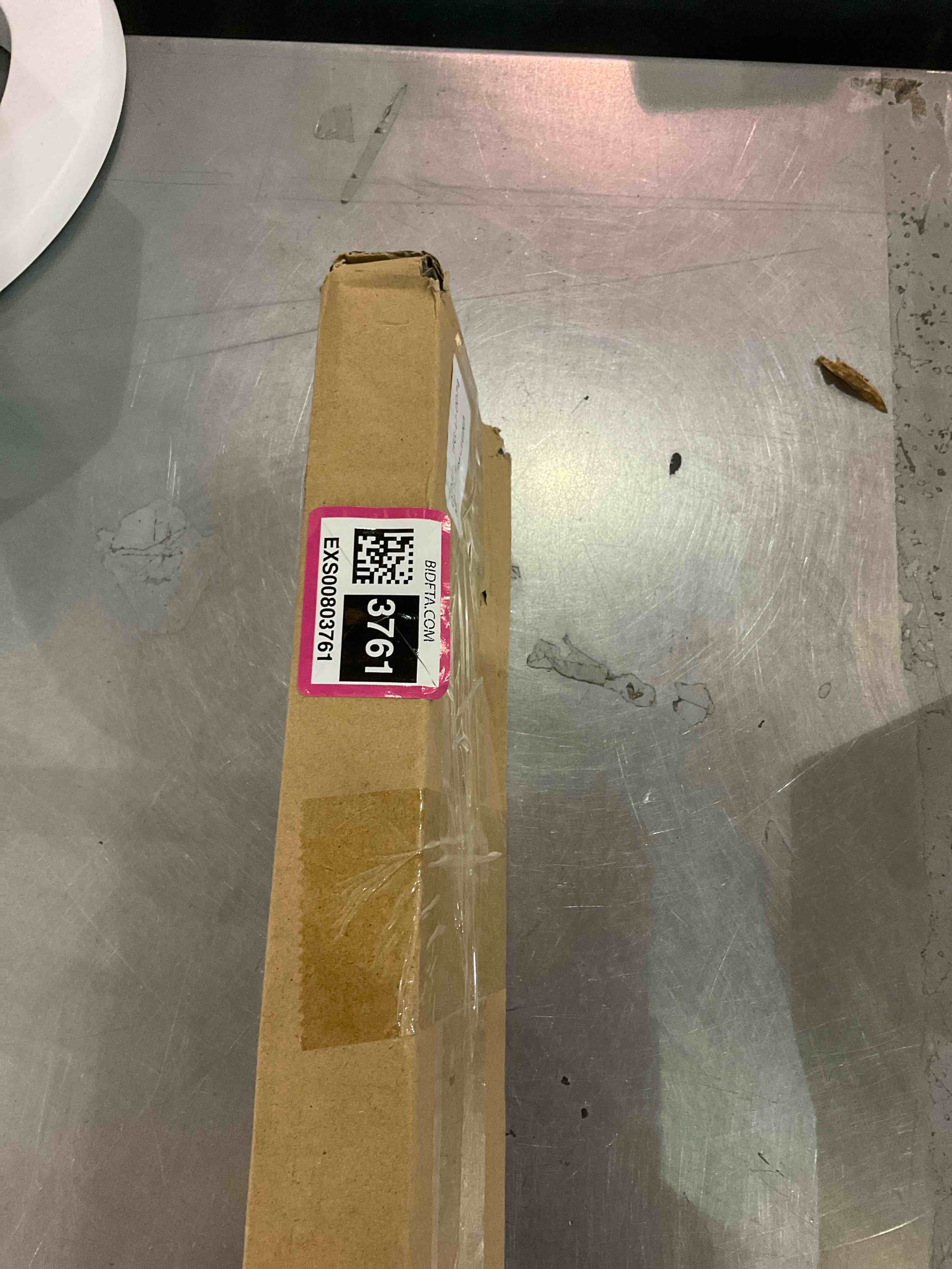 https://s3.amazonaws.com/lotting-images-prod/bidfta/EXS00803761_1700237617620.jpeg