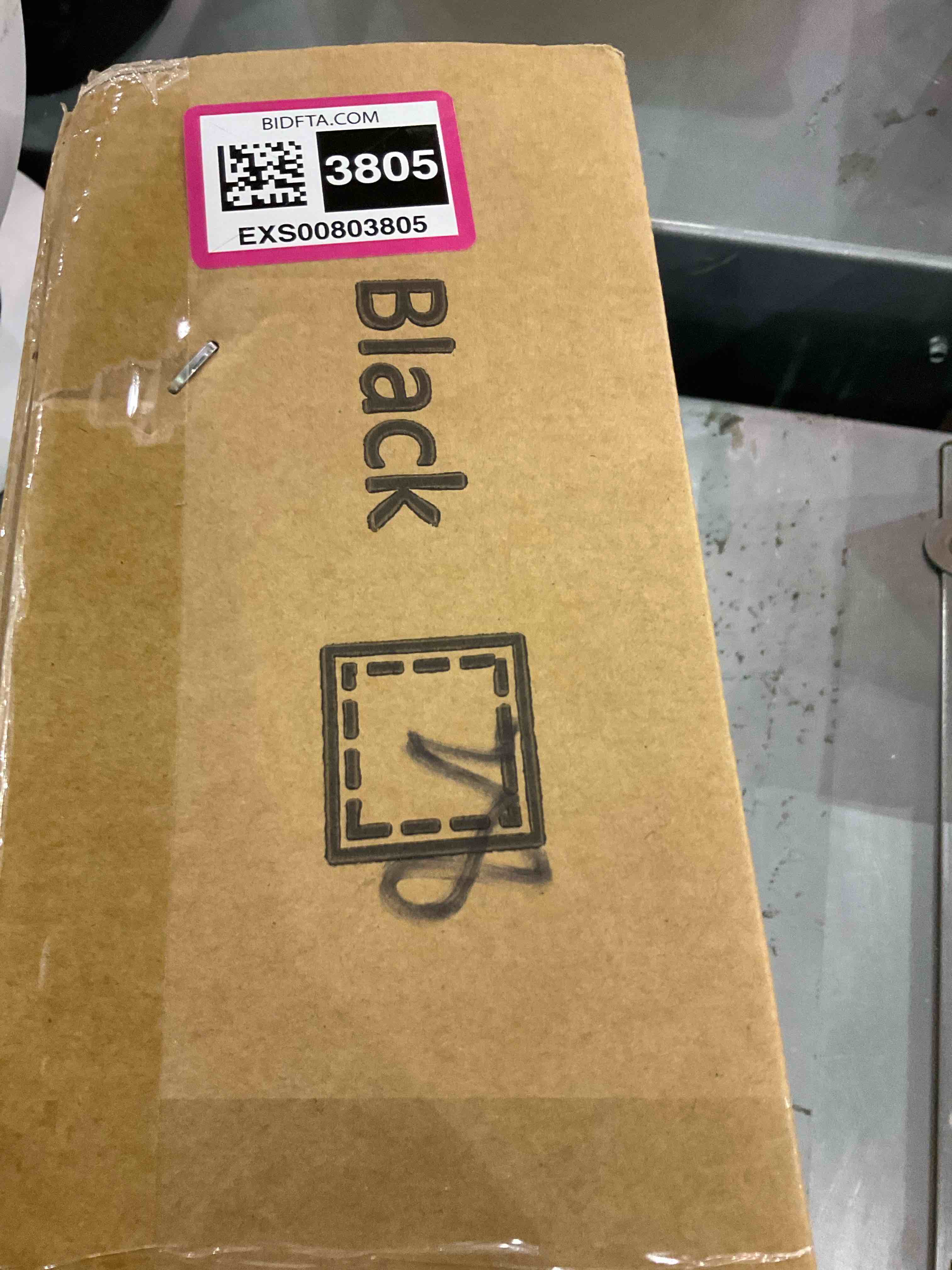 https://s3.amazonaws.com/lotting-images-prod/bidfta/EXS00803805_1700485178005.jpeg