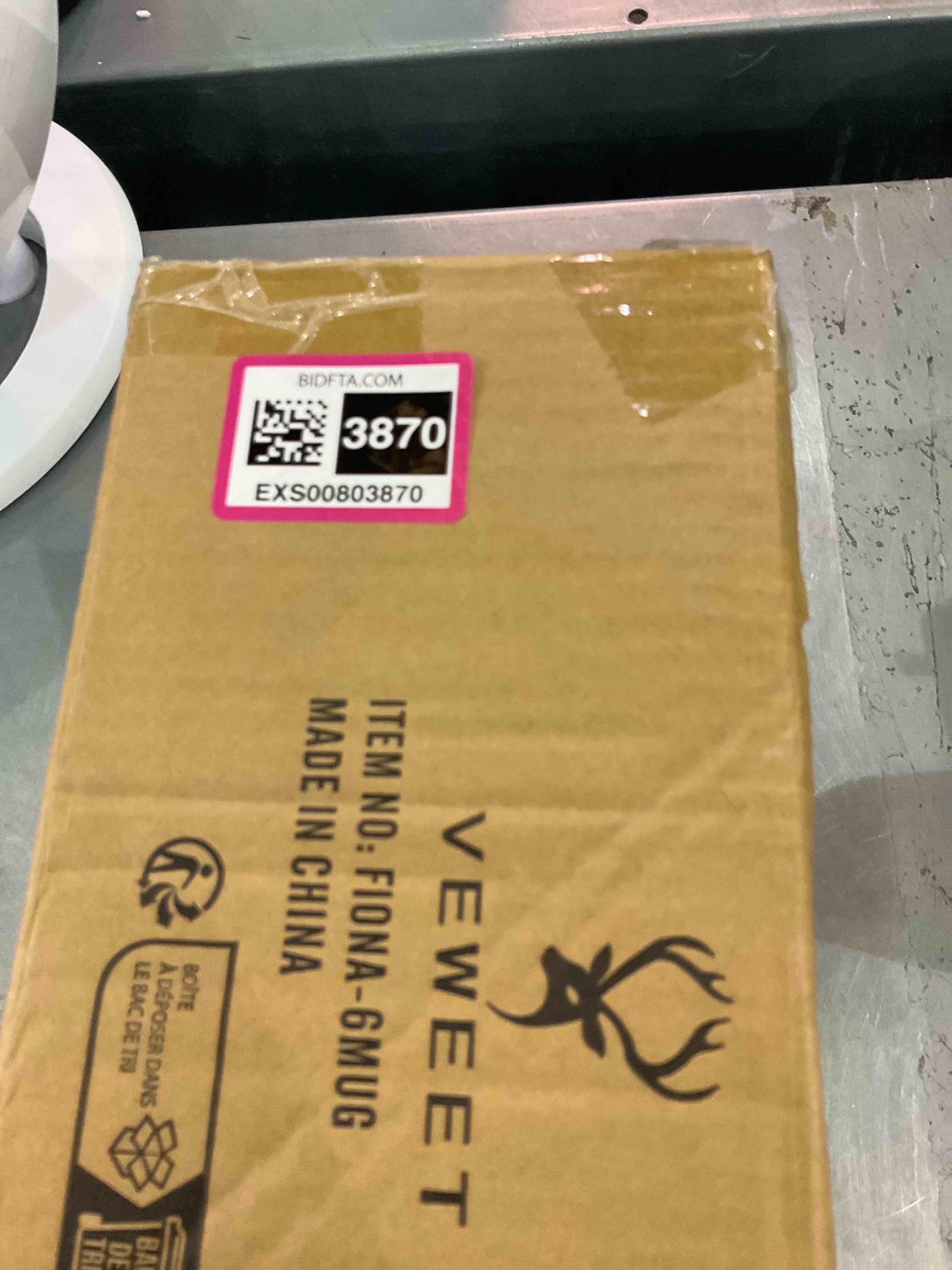 https://s3.amazonaws.com/lotting-images-prod/bidfta/EXS00803870_1700492518882.jpeg