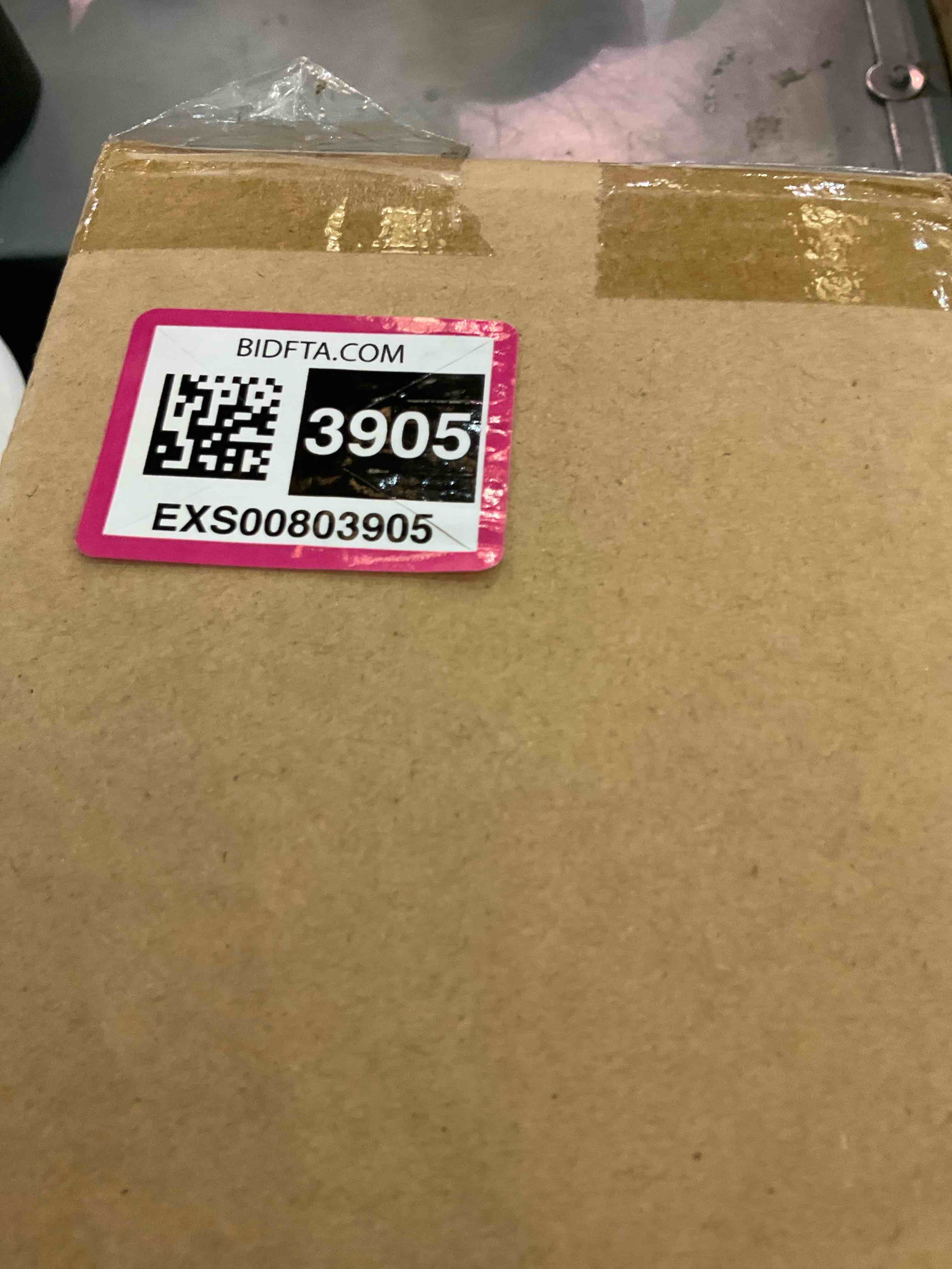 https://s3.amazonaws.com/lotting-images-prod/bidfta/EXS00803905_1700496201084.jpeg