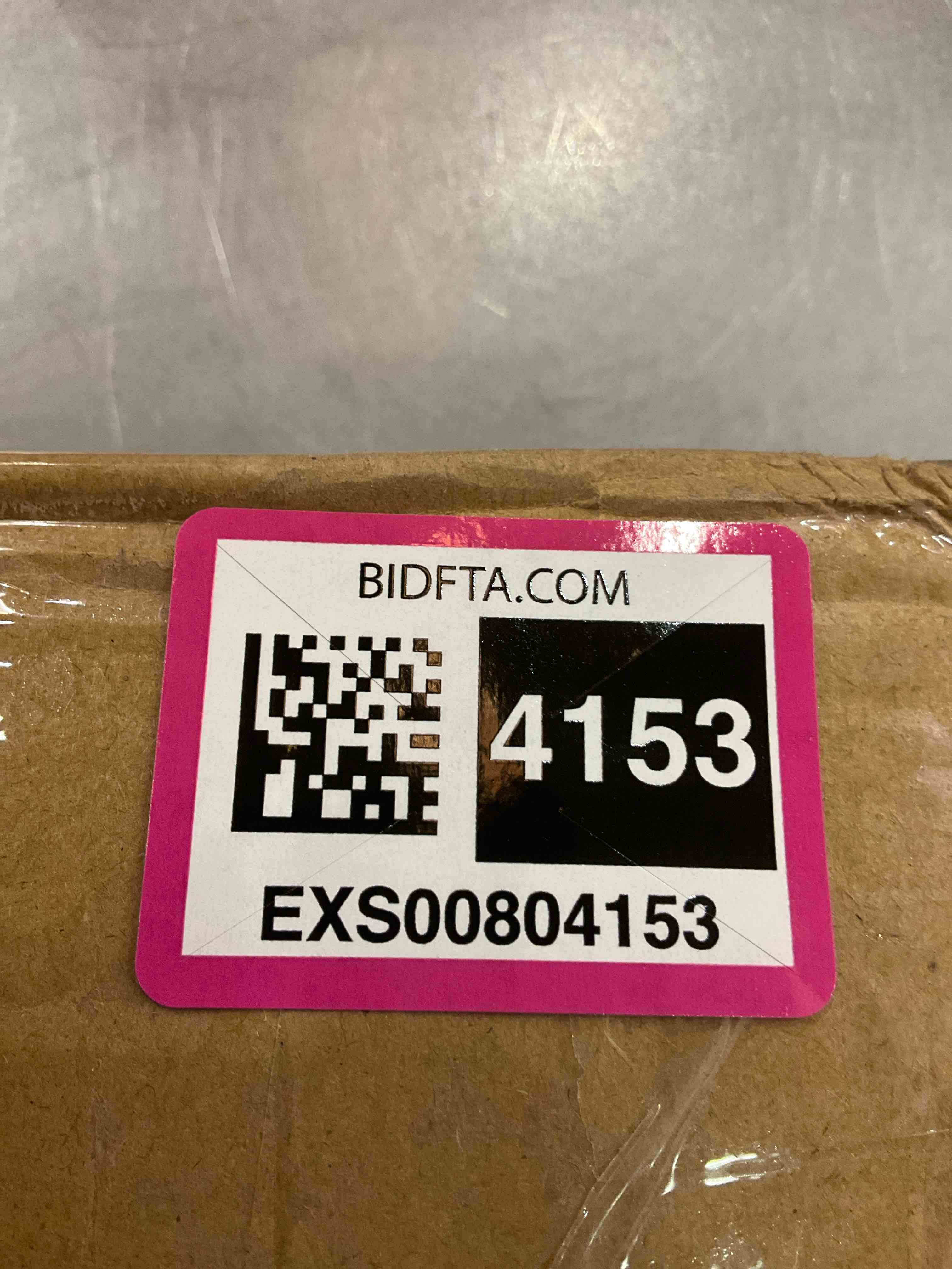 https://s3.amazonaws.com/lotting-images-prod/bidfta/EXS00804153_1700158297811.jpeg