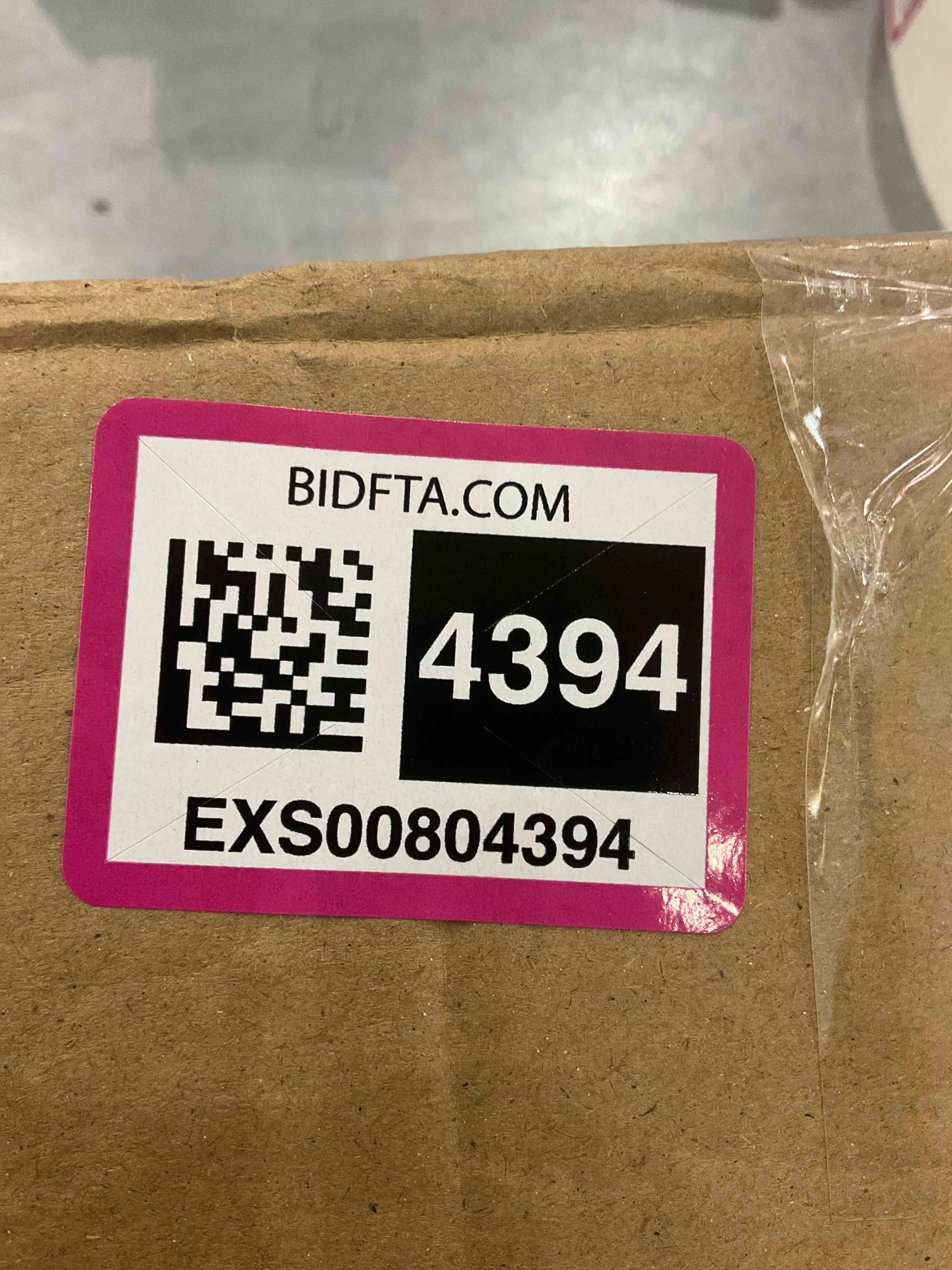https://s3.amazonaws.com/lotting-images-prod/bidfta/EXS00804394_1700497050667.jpeg