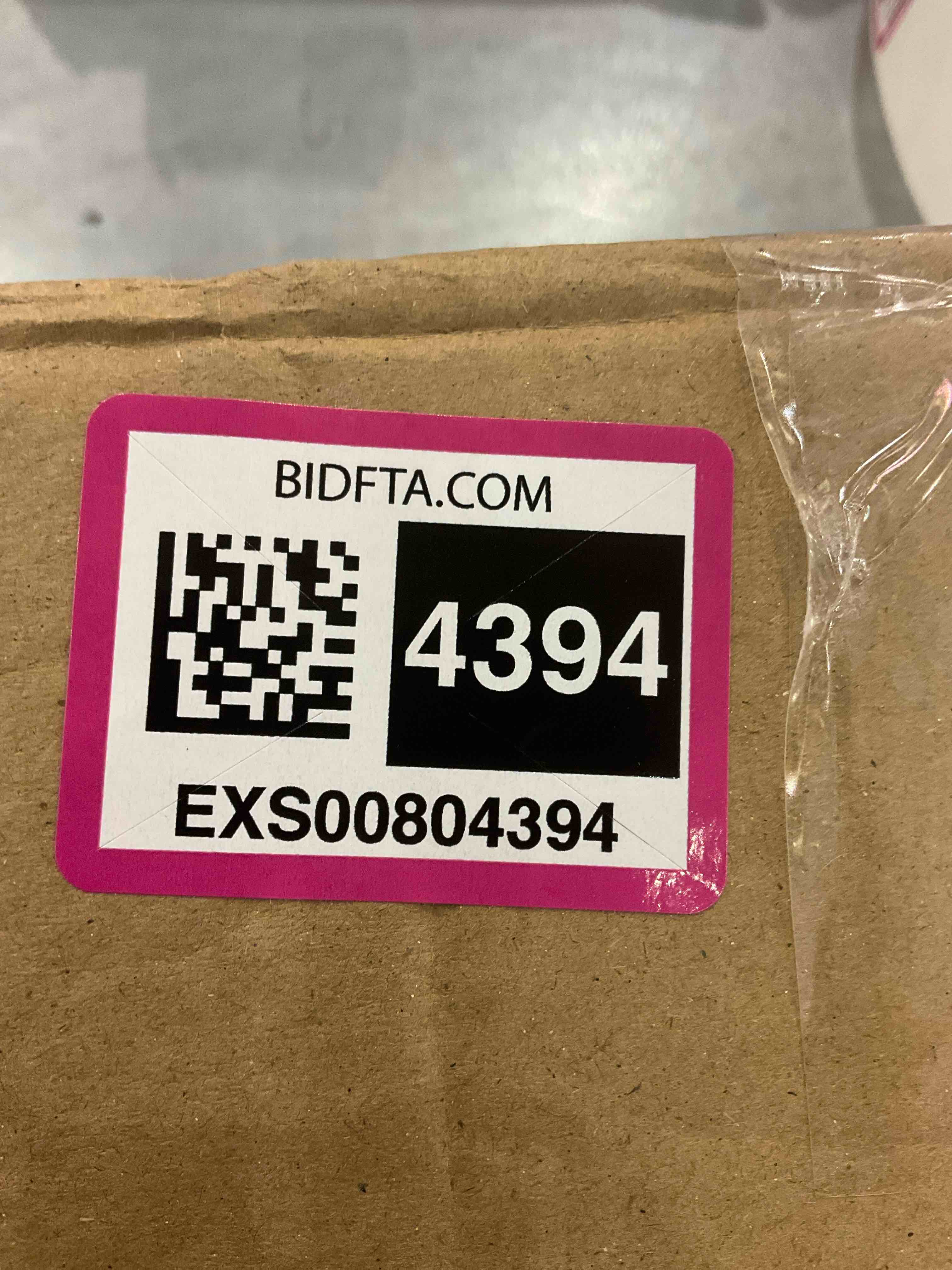 https://s3.amazonaws.com/lotting-images-prod/bidfta/EXS00804394_1700497051931.jpeg