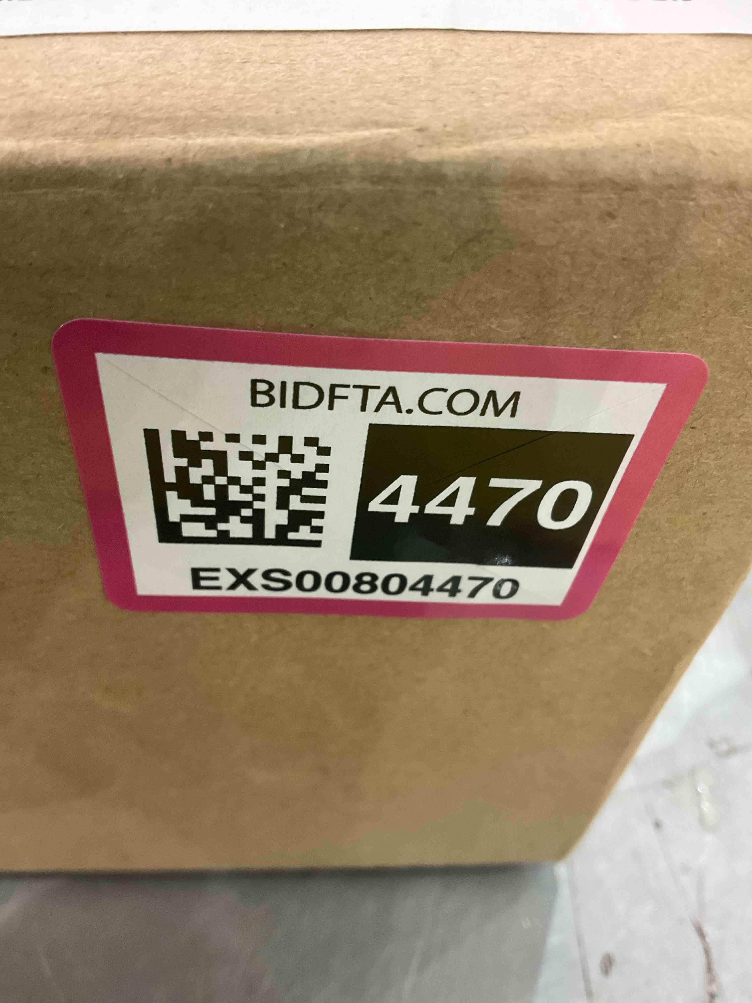 https://s3.amazonaws.com/lotting-images-prod/bidfta/EXS00804470_1700572524357.jpeg
