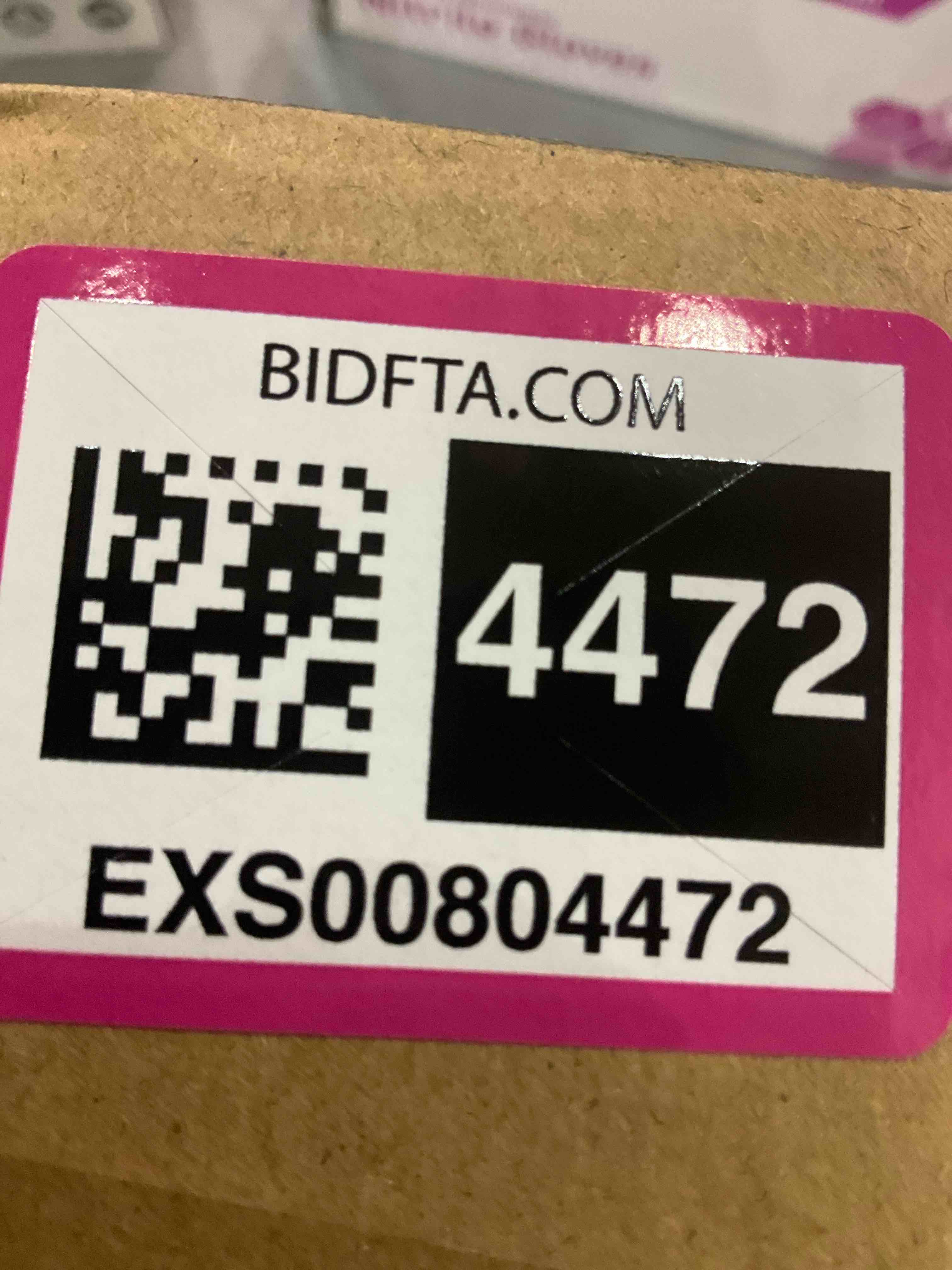 https://s3.amazonaws.com/lotting-images-prod/bidfta/EXS00804472_1700572813483.jpeg