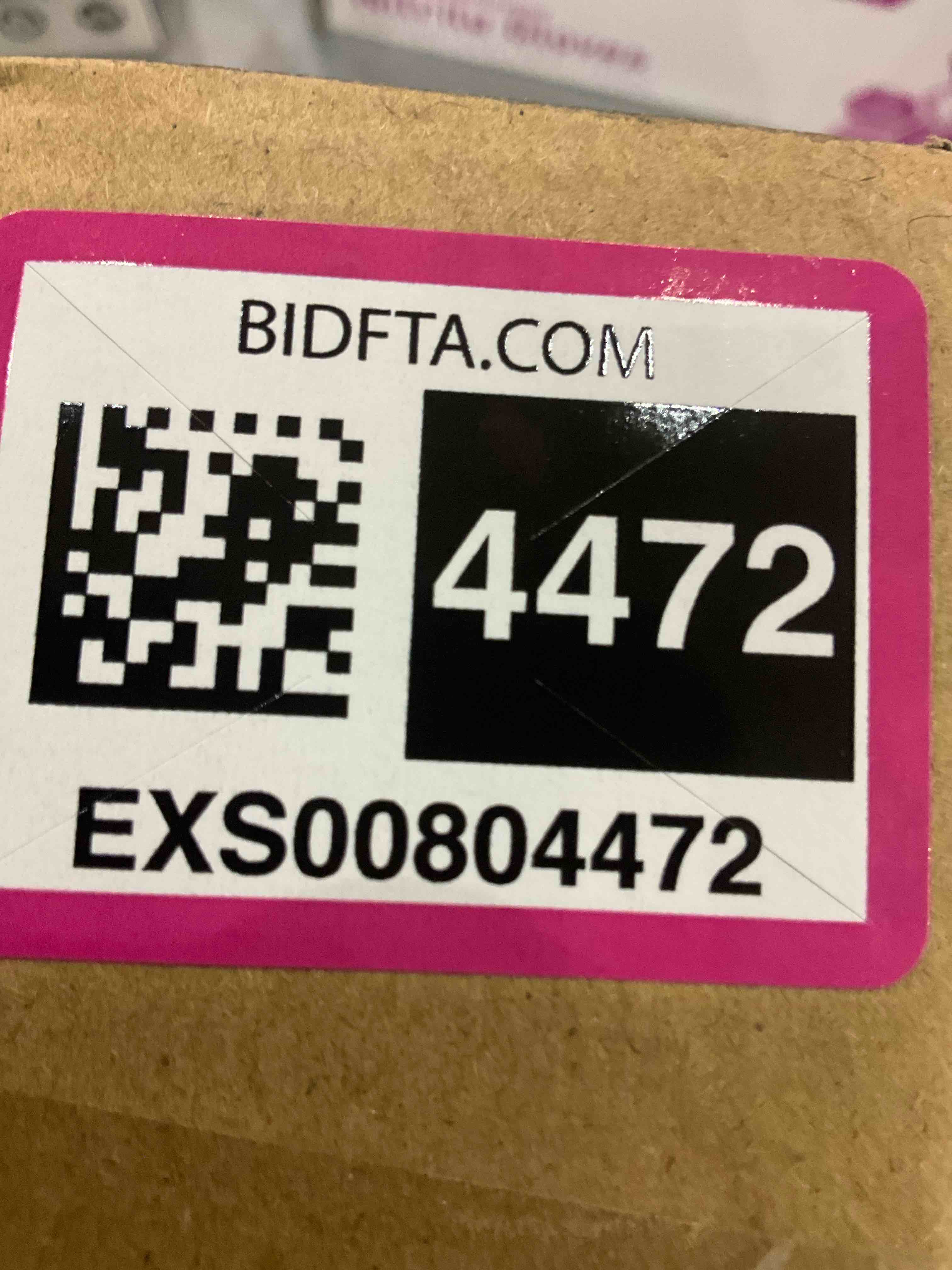 https://s3.amazonaws.com/lotting-images-prod/bidfta/EXS00804472_1700572814600.jpeg