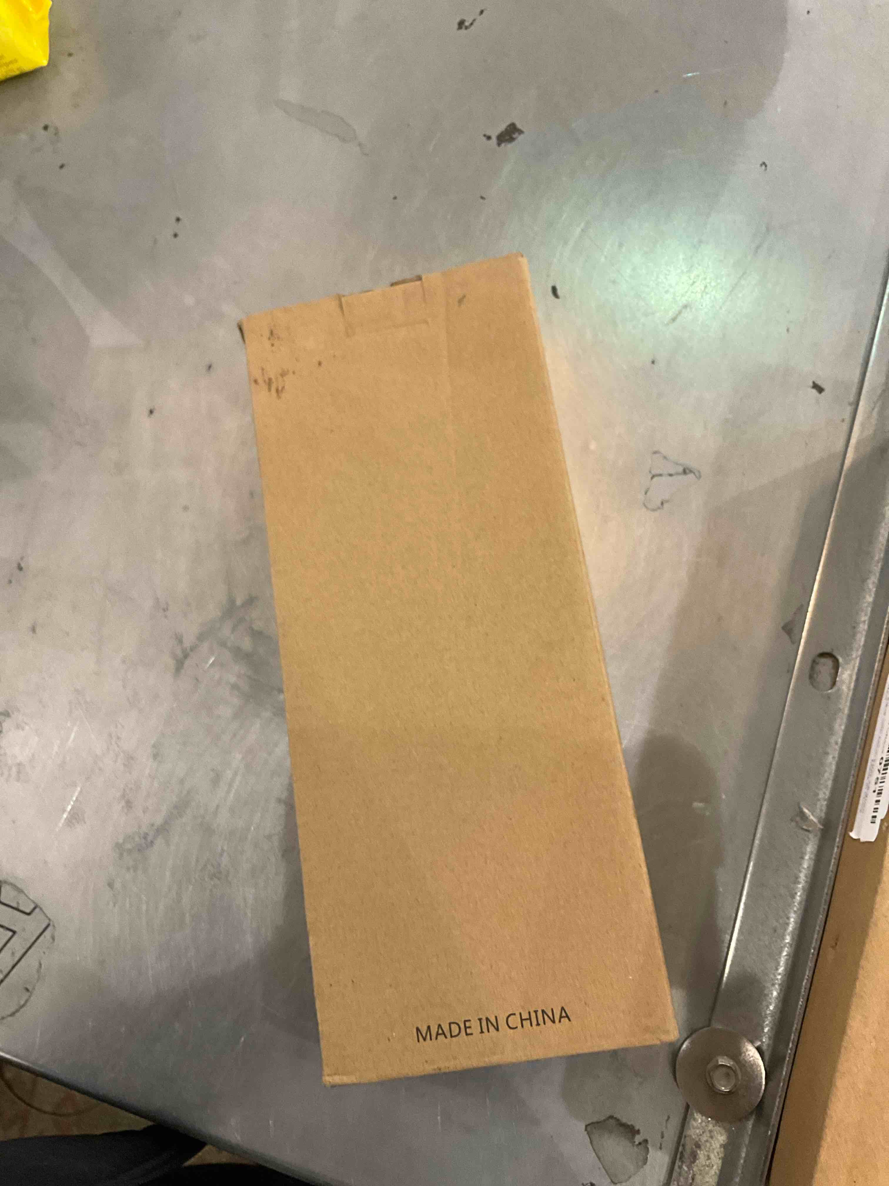 https://s3.amazonaws.com/lotting-images-prod/bidfta/EXS00804528_1699032814849.jpeg