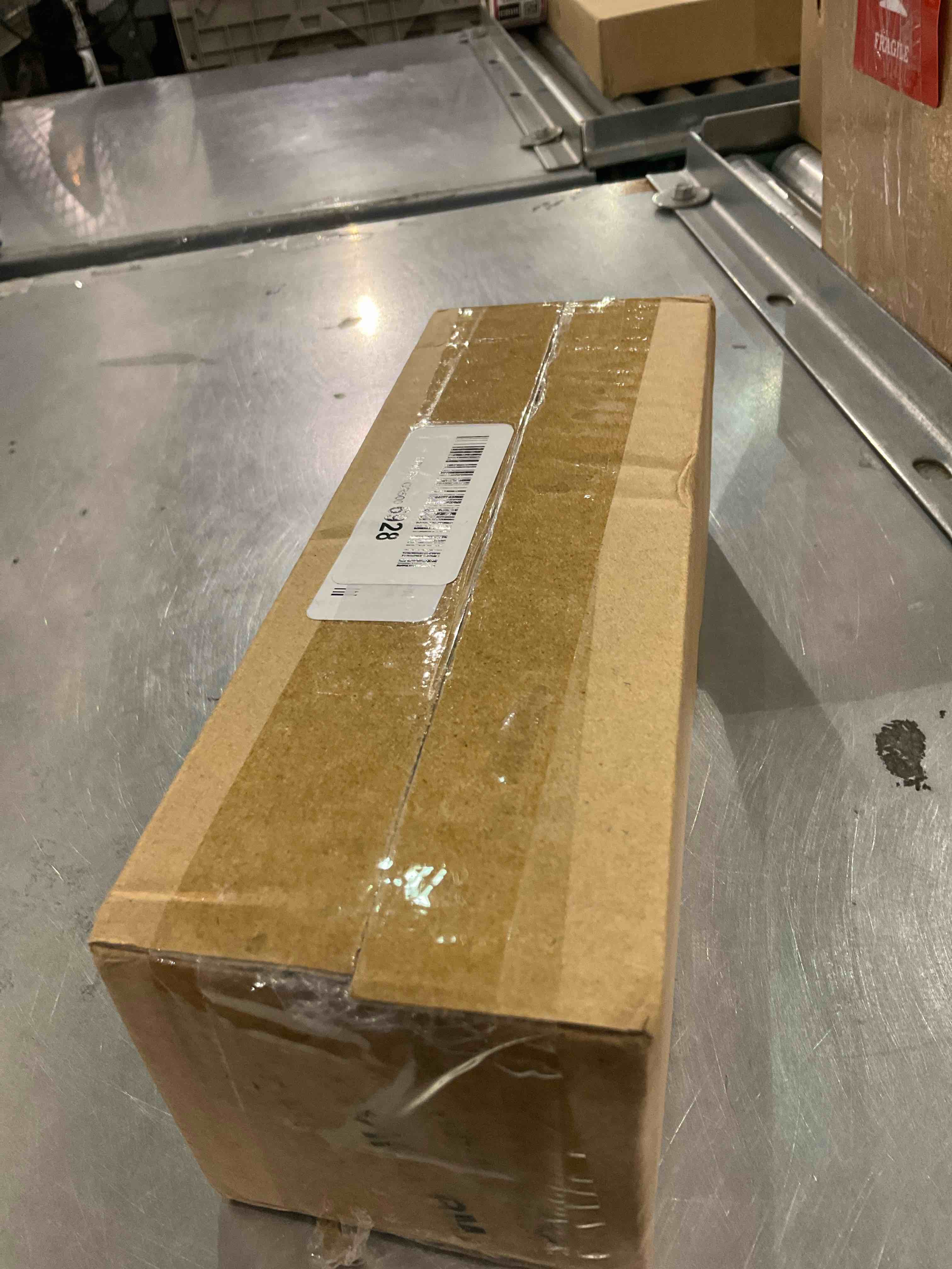 https://s3.amazonaws.com/lotting-images-prod/bidfta/EXS00805048_1698925452200.jpeg