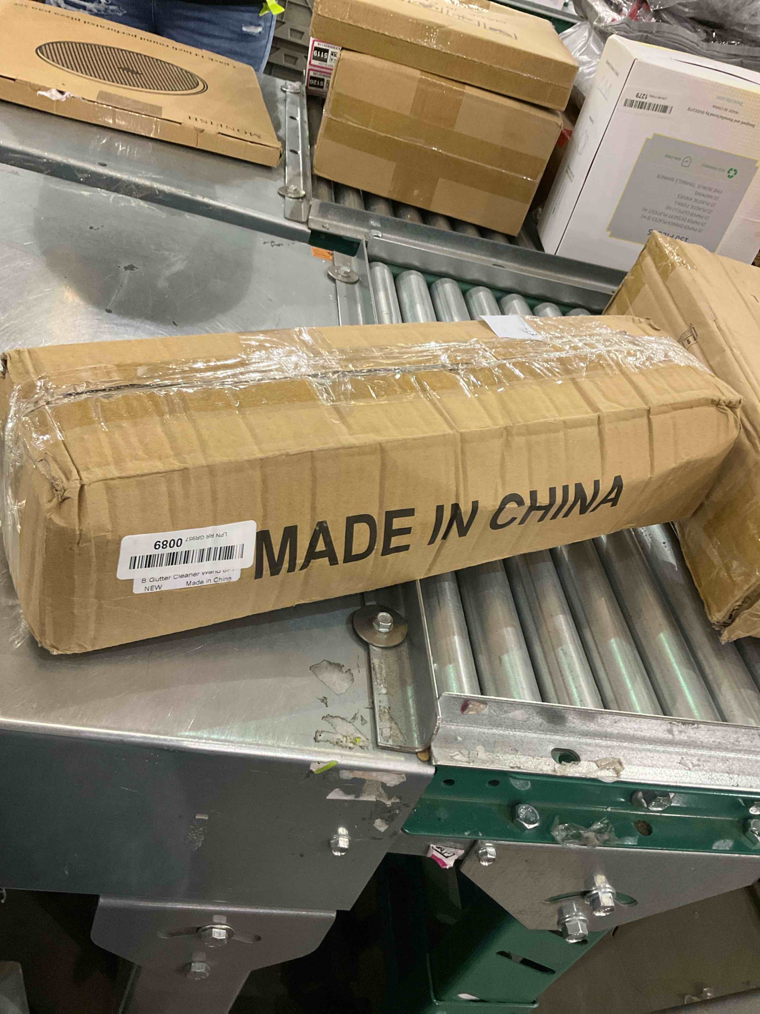 https://s3.amazonaws.com/lotting-images-prod/bidfta/EXS00805153_1698934458527.jpeg