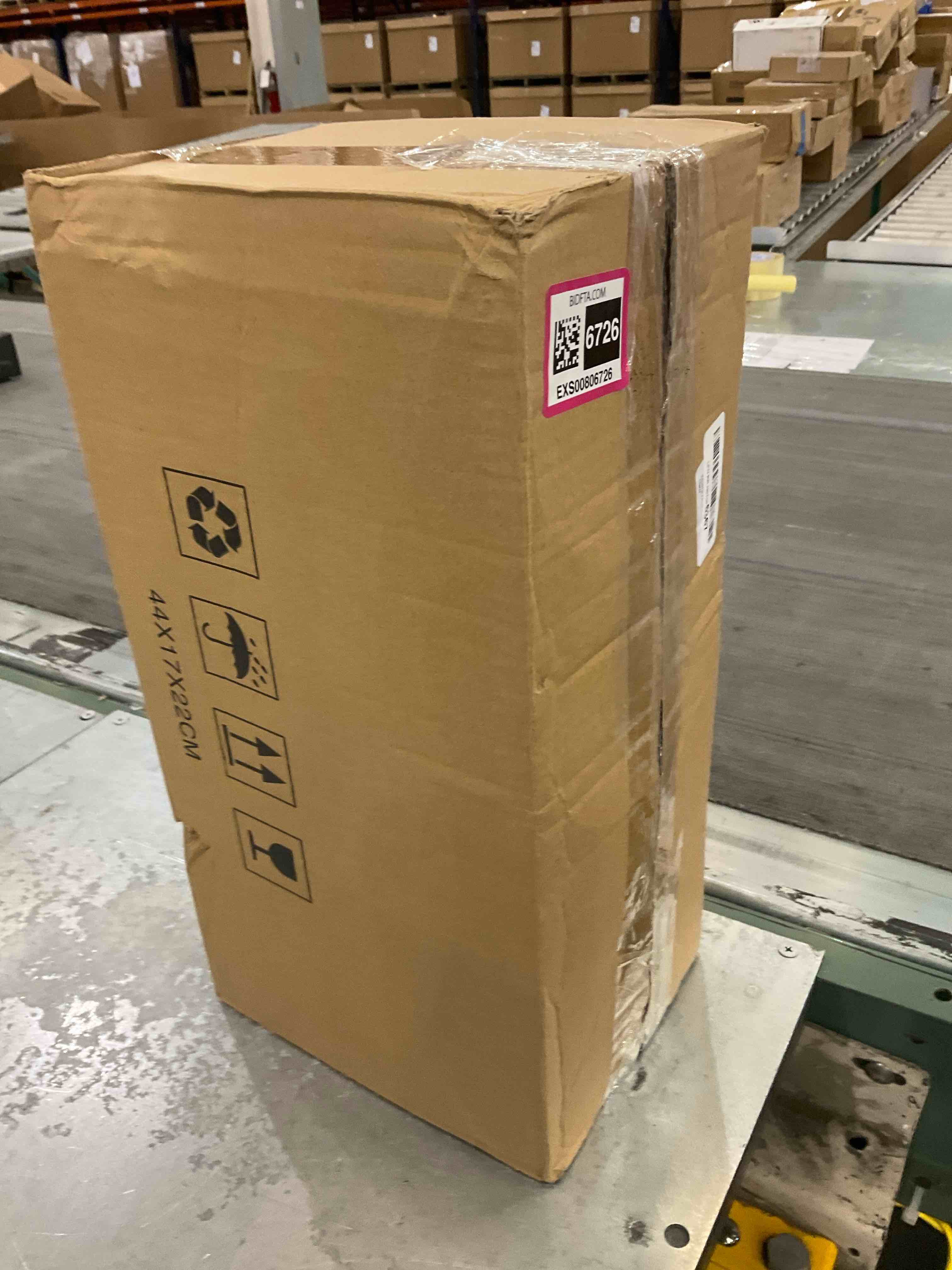 https://s3.amazonaws.com/lotting-images-prod/bidfta/EXS00806726_1698945326997.jpeg