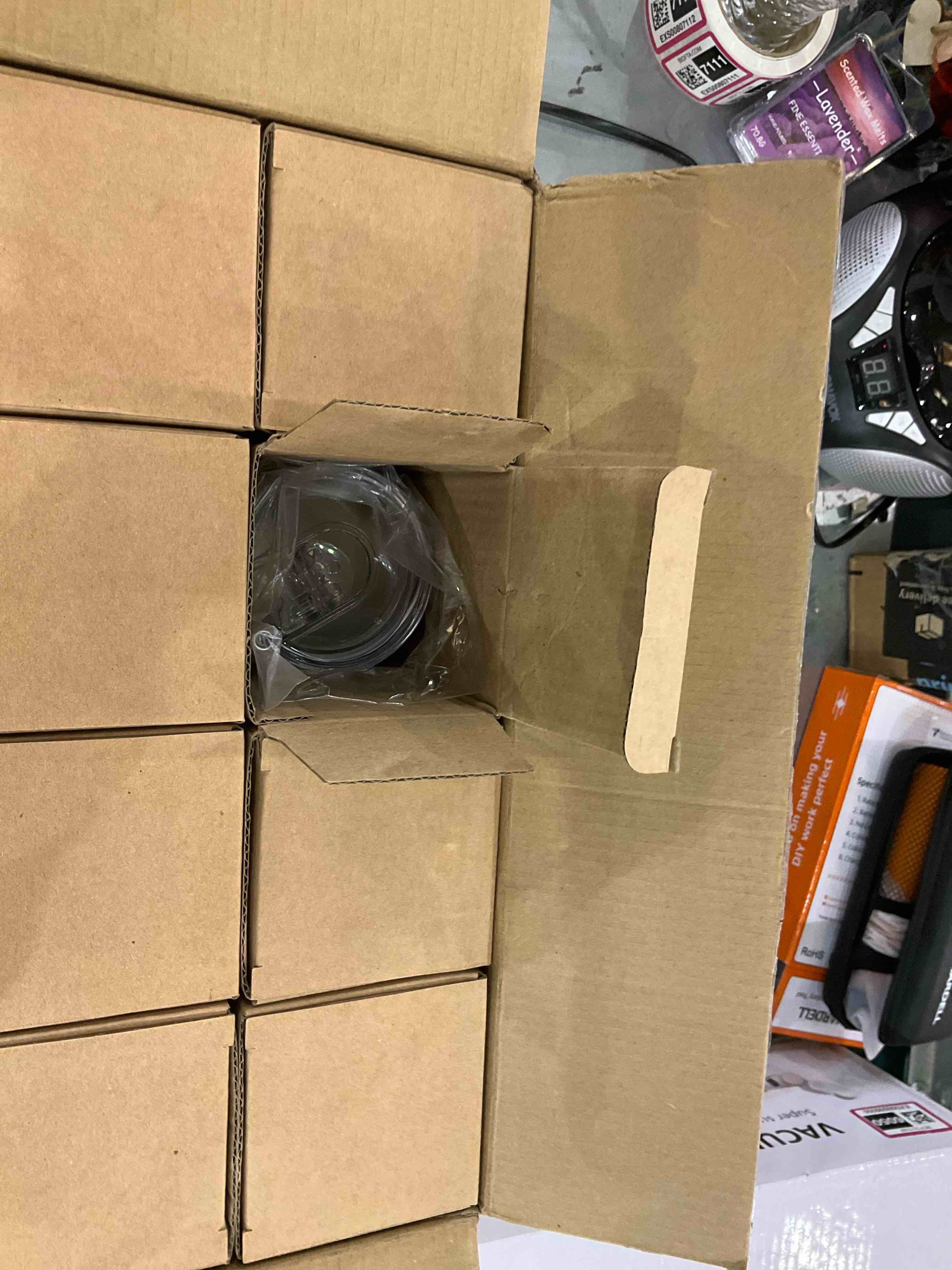 https://s3.amazonaws.com/lotting-images-prod/bidfta/EXS00807094_1700503245809.jpeg