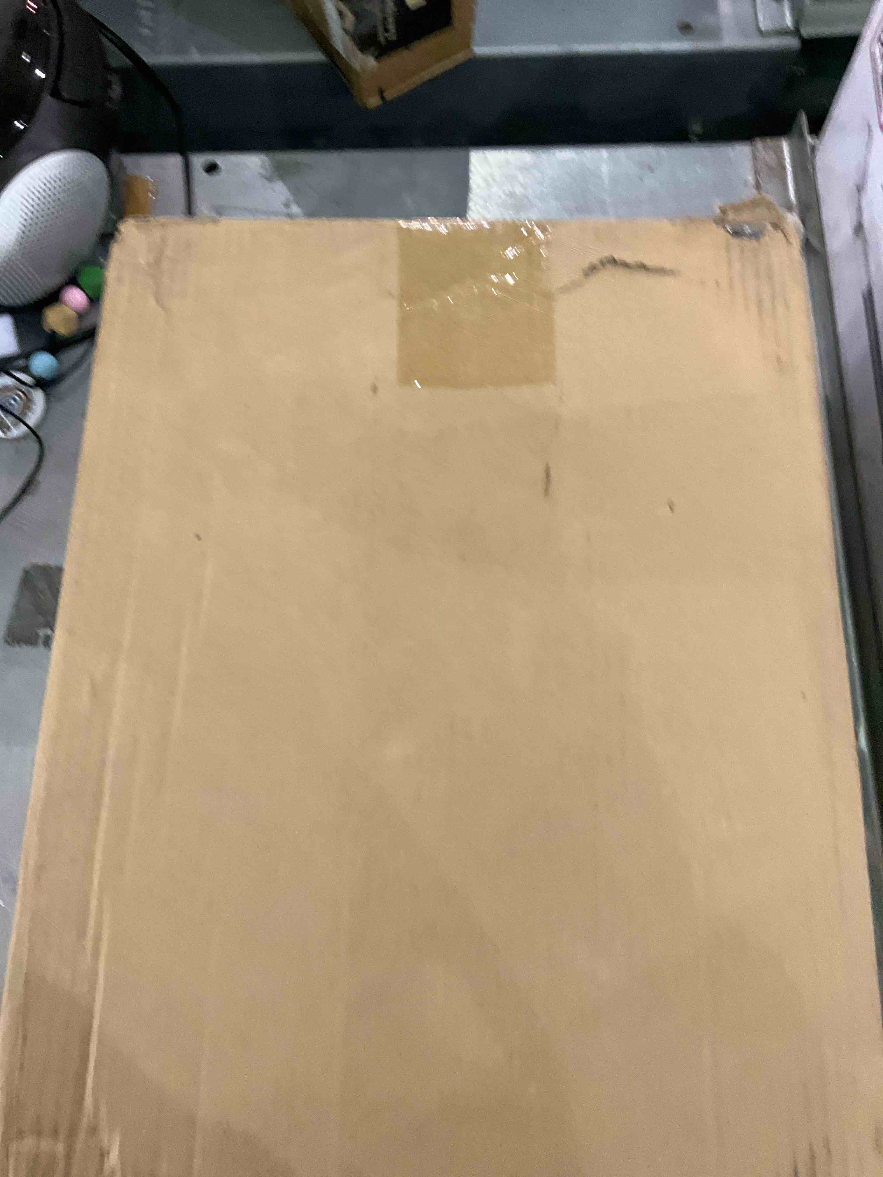 https://s3.amazonaws.com/lotting-images-prod/bidfta/EXS00807271_1700663858990.jpeg