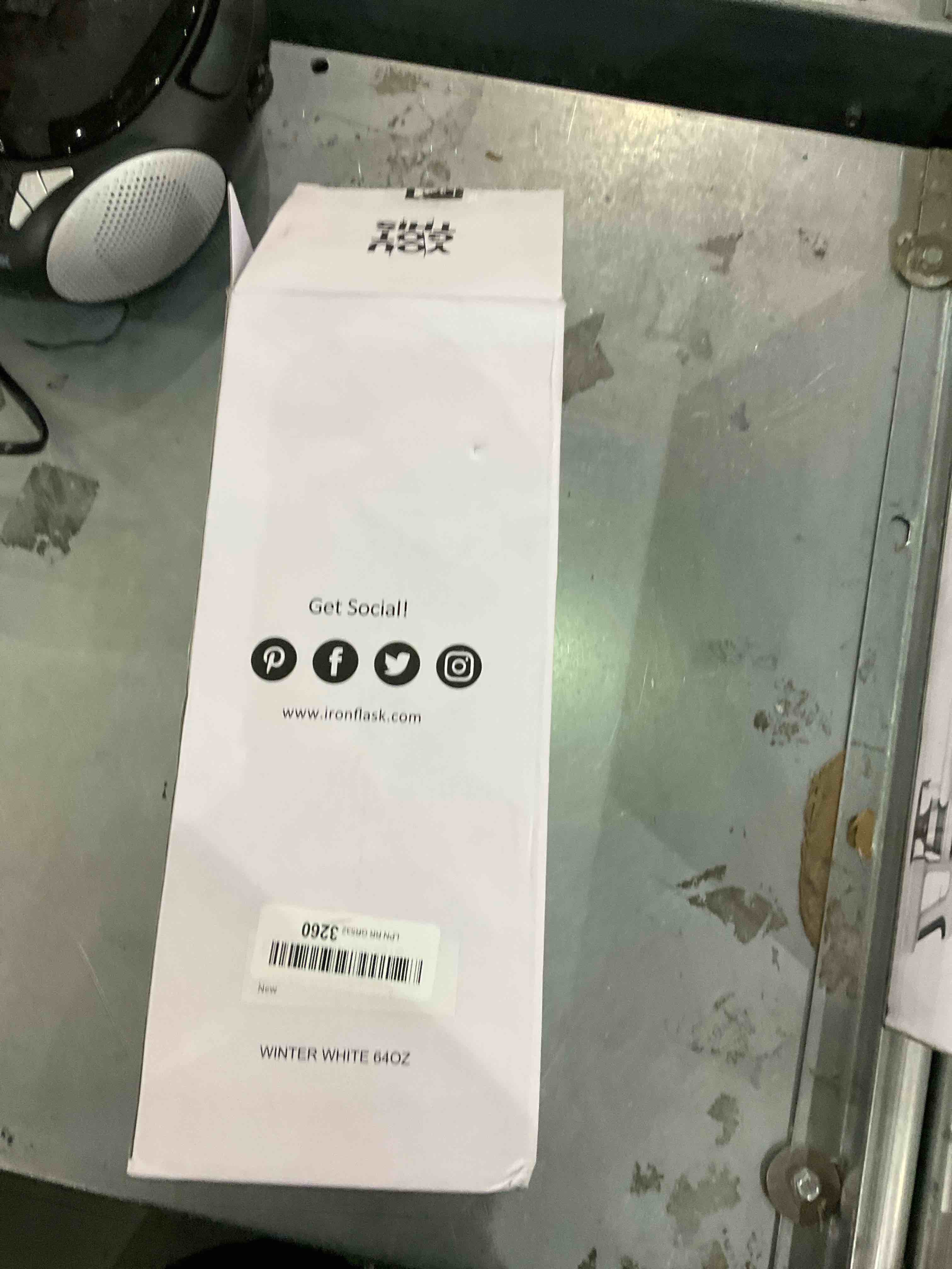 https://s3.amazonaws.com/lotting-images-prod/bidfta/EXS00807669_1700138870411.jpeg
