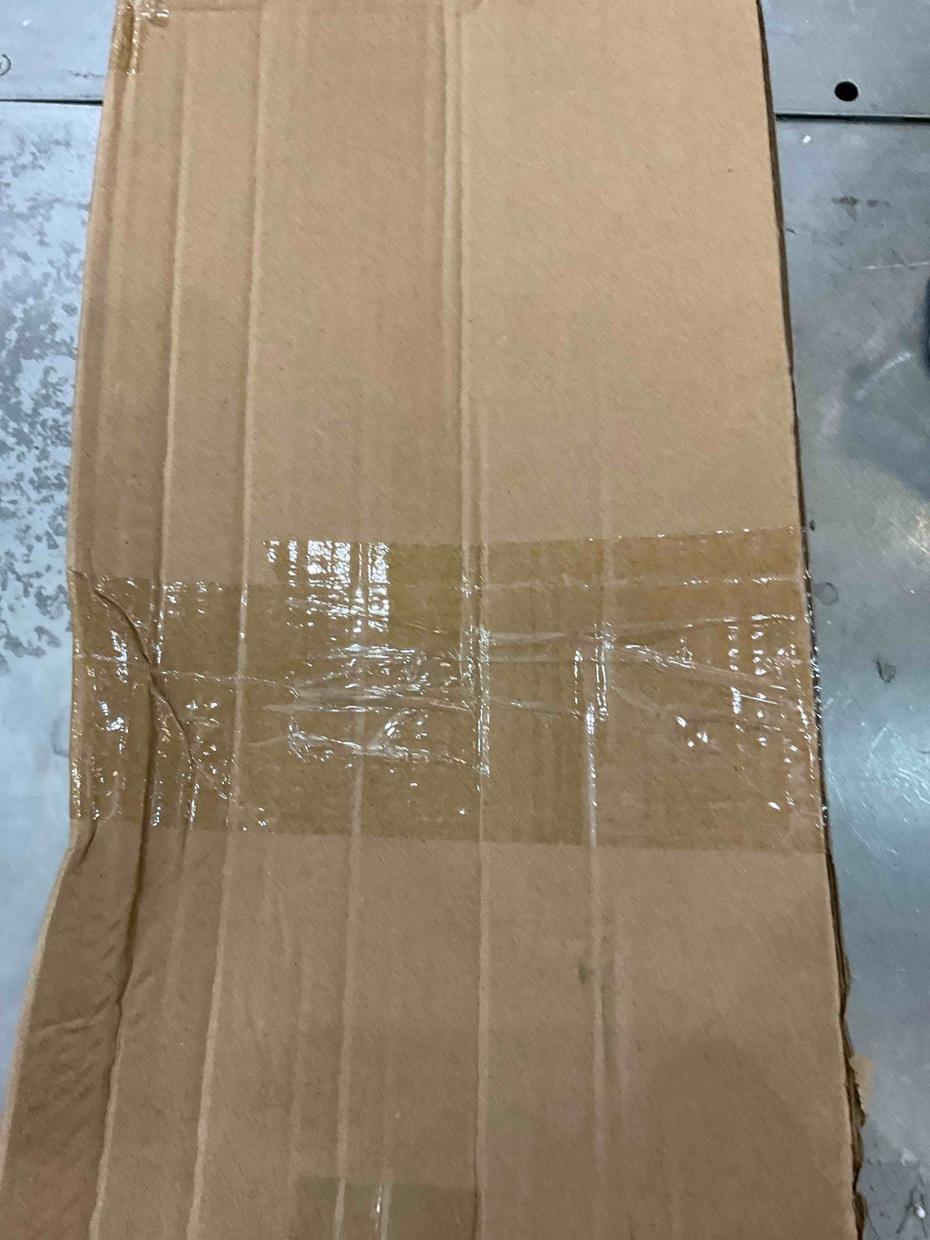 https://s3.amazonaws.com/lotting-images-prod/bidfta/EXS00808802_1699032072106.jpeg