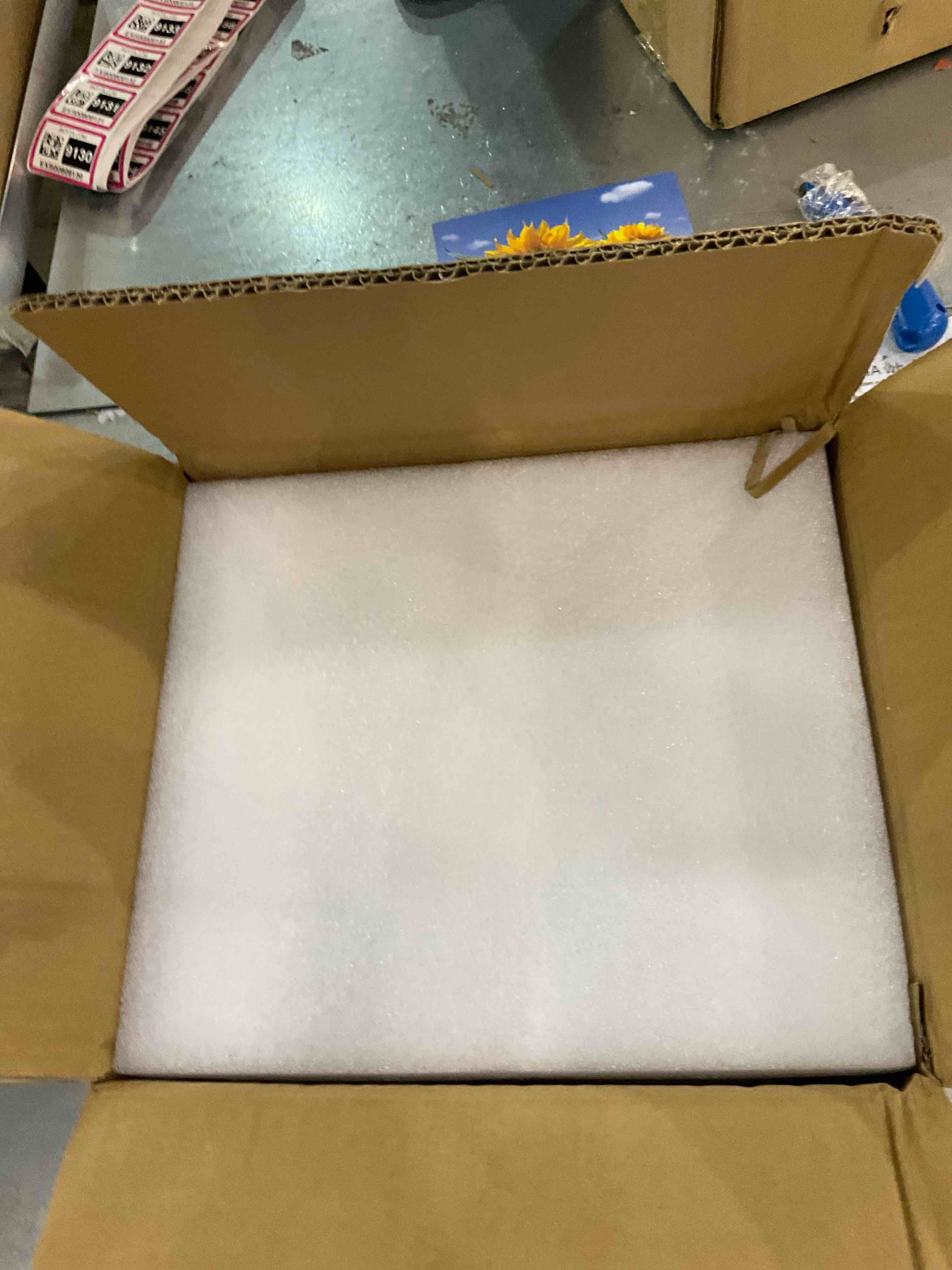 https://s3.amazonaws.com/lotting-images-prod/bidfta/EXS00809174_1699536069060.jpeg