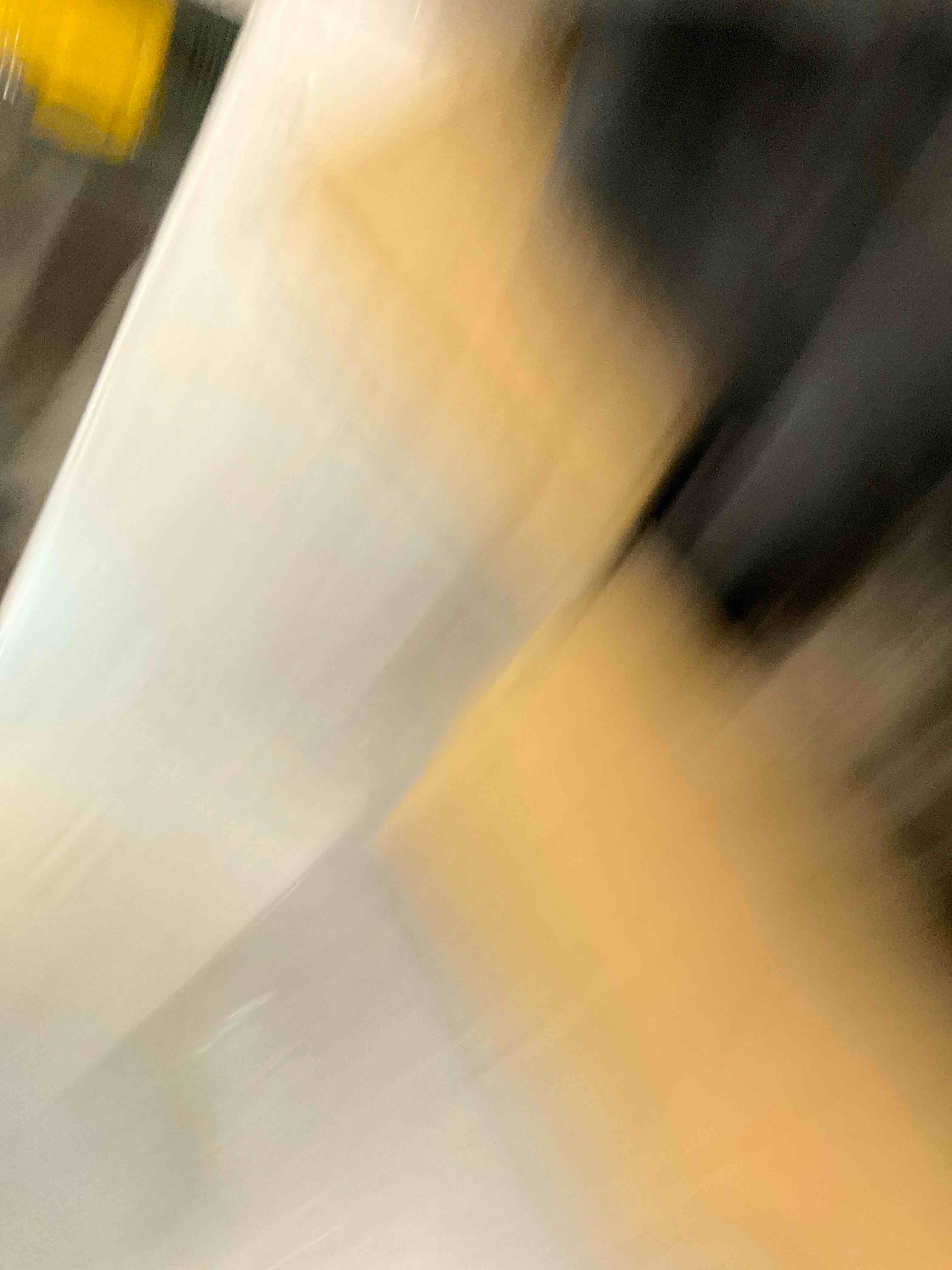 https://s3.amazonaws.com/lotting-images-prod/bidfta/EXS00809346_1699546692707.jpeg