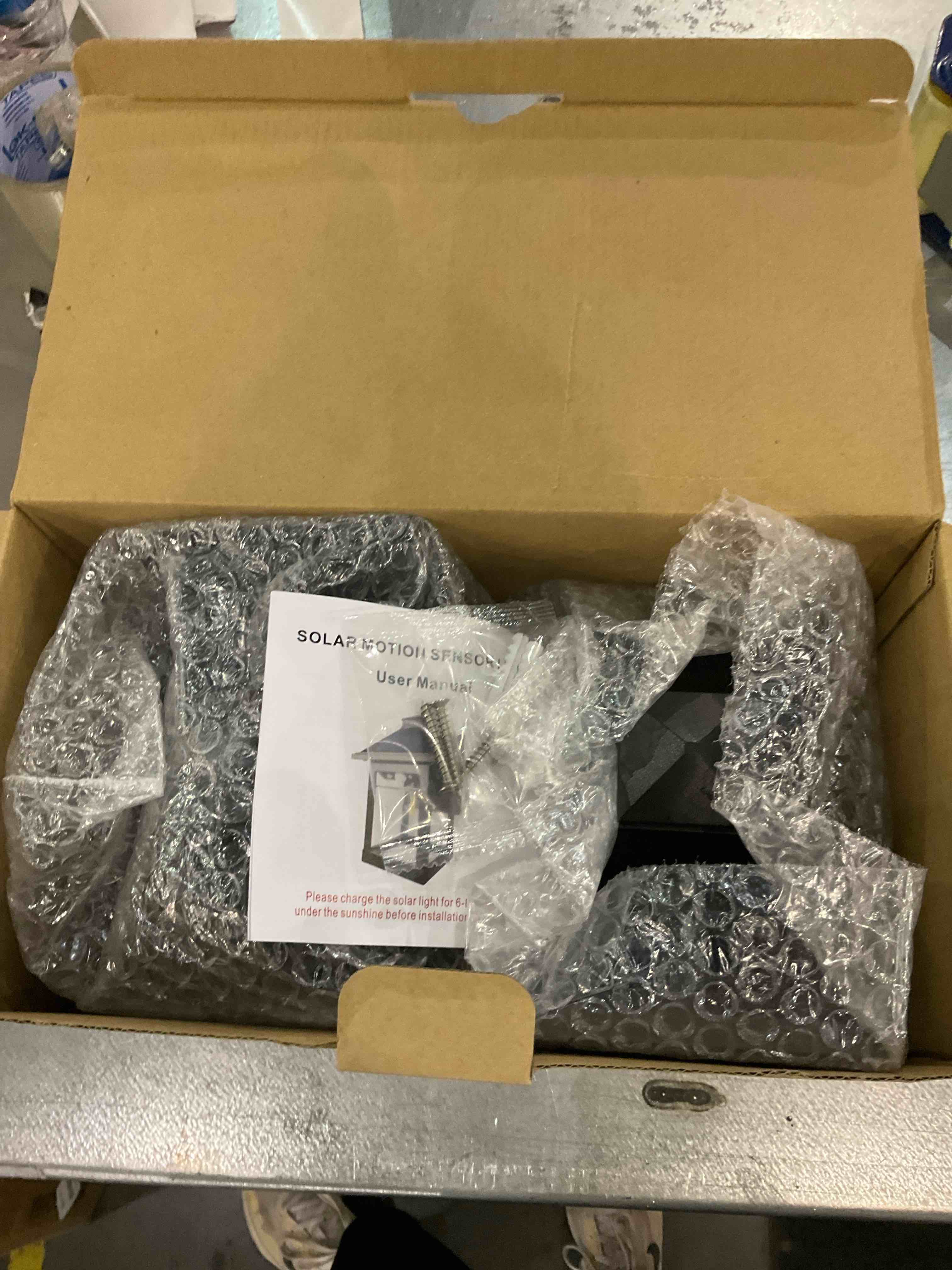 https://s3.amazonaws.com/lotting-images-prod/bidfta/EXS00810797_1698322309113.jpeg