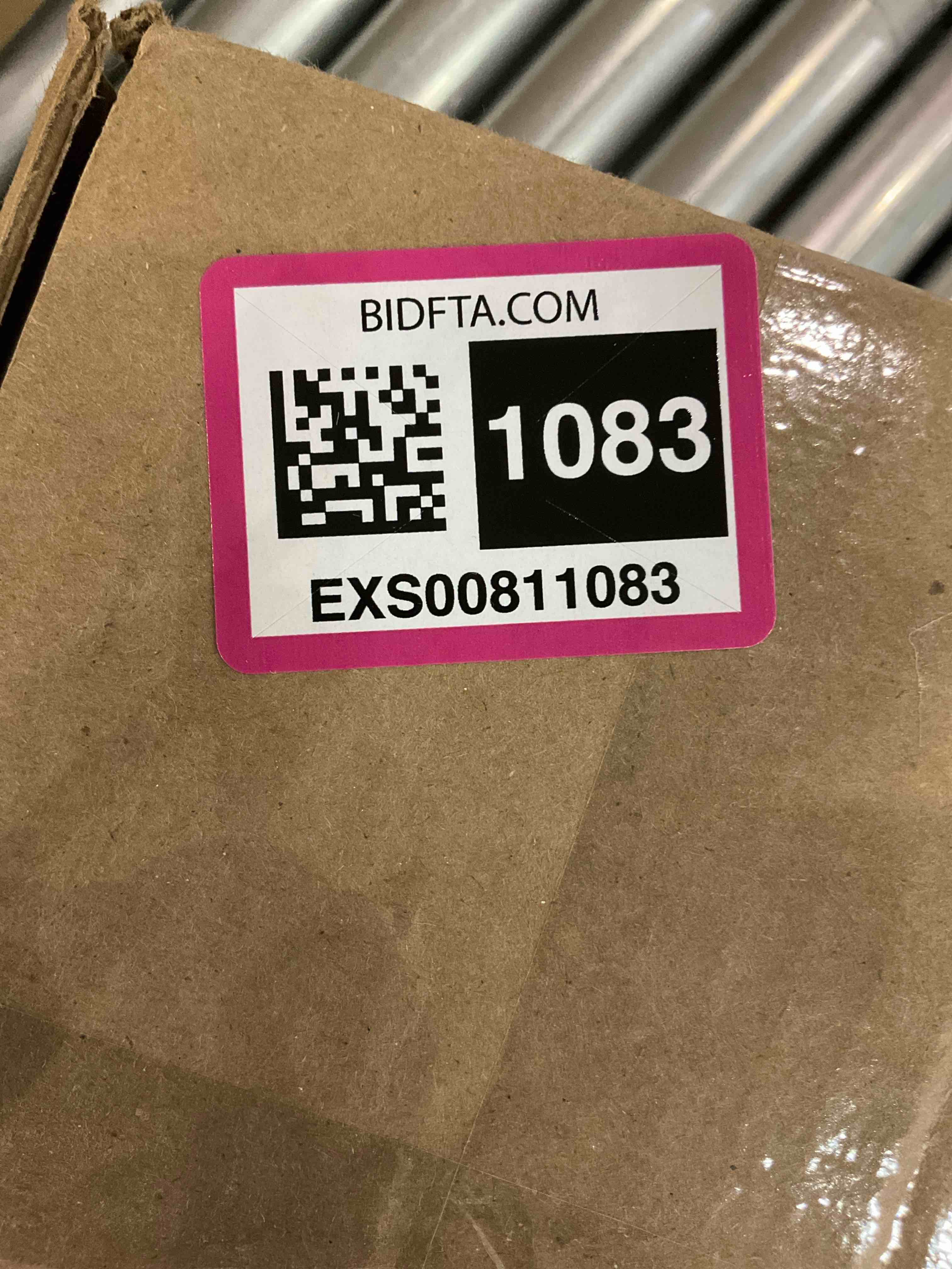 https://s3.amazonaws.com/lotting-images-prod/bidfta/EXS00811083_1698926608231.jpeg
