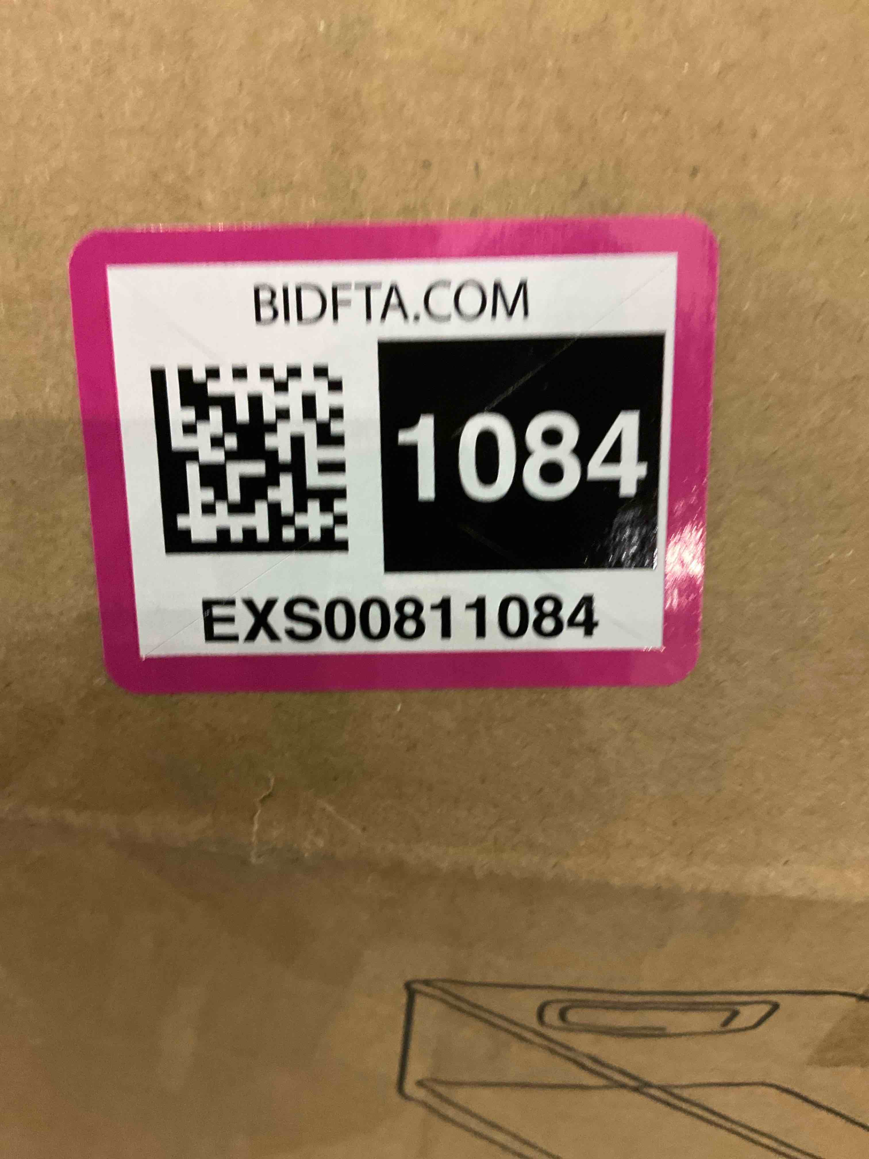 https://s3.amazonaws.com/lotting-images-prod/bidfta/EXS00811084_1698926788428.jpeg