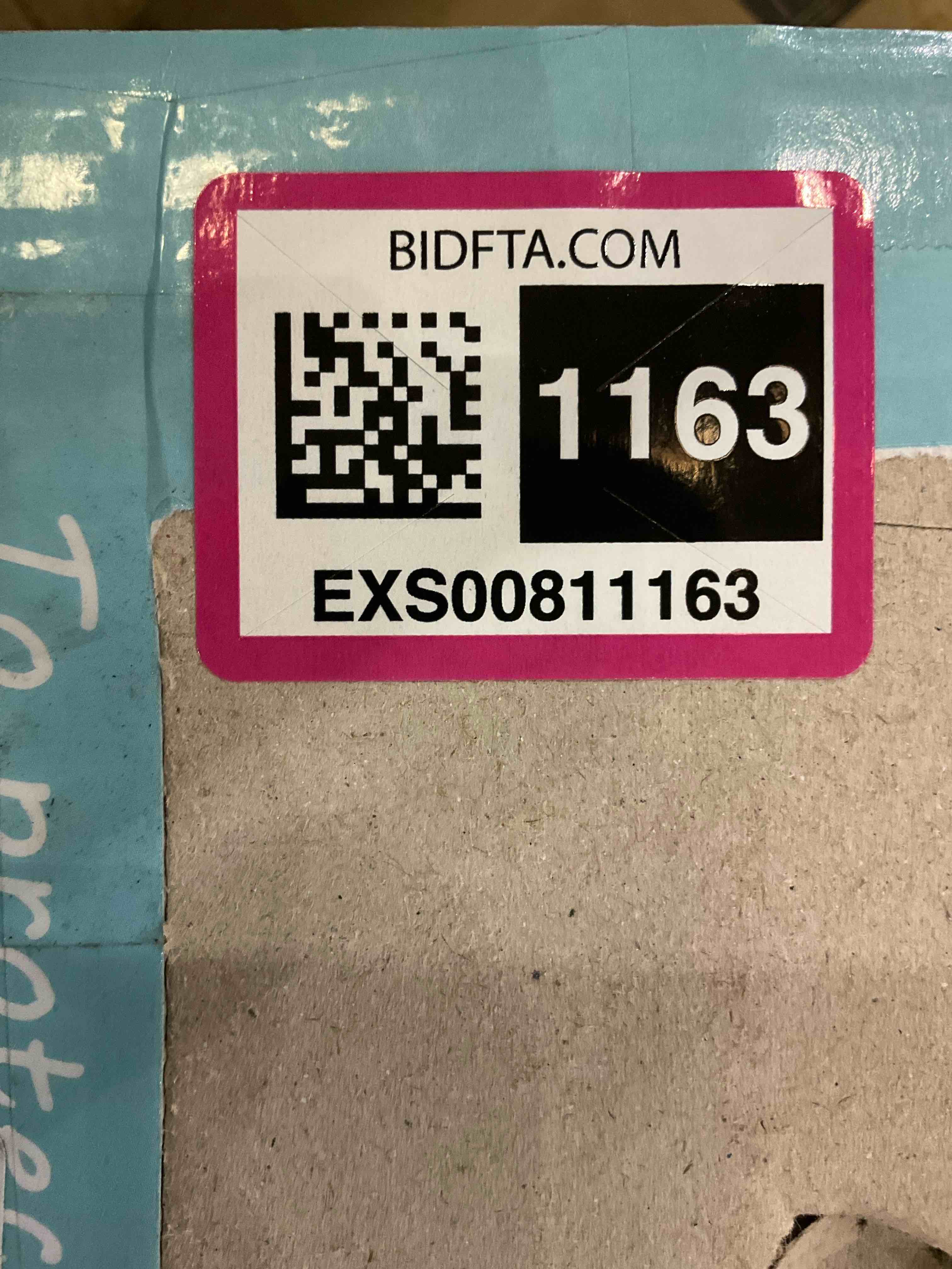 https://s3.amazonaws.com/lotting-images-prod/bidfta/EXS00811163_1698939667190.jpeg