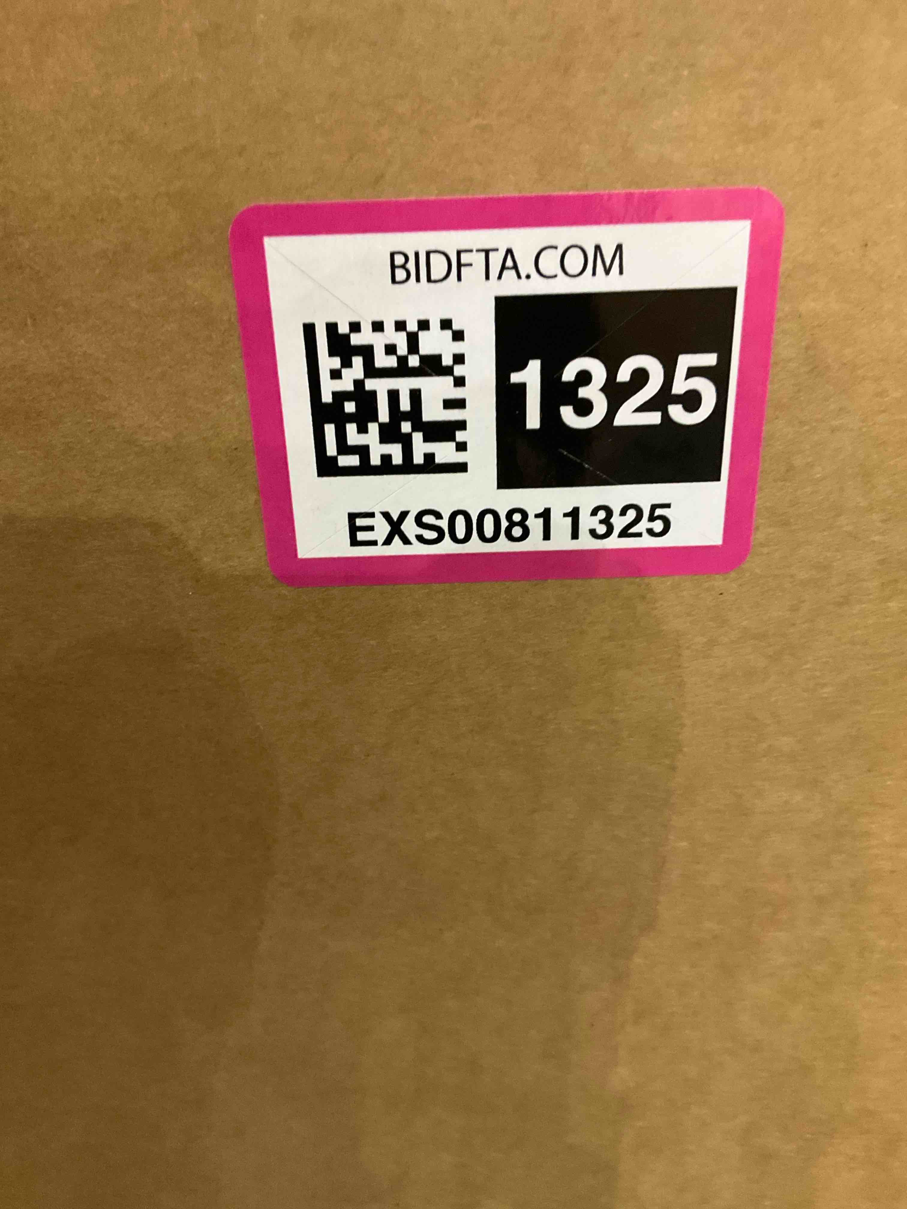 https://s3.amazonaws.com/lotting-images-prod/bidfta/EXS00811325_1699021970546.jpeg
