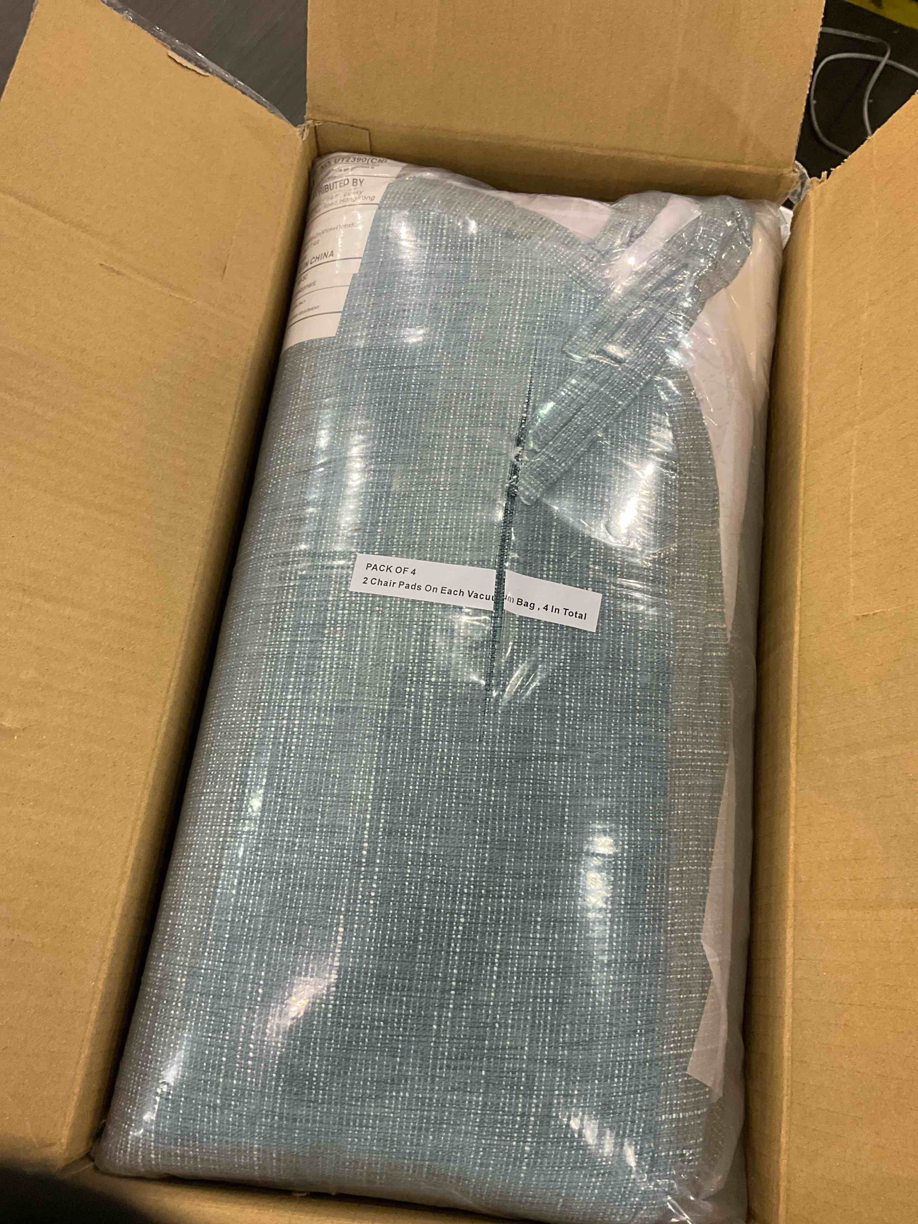 https://s3.amazonaws.com/lotting-images-prod/bidfta/EXS00811813_1698842066858.jpeg