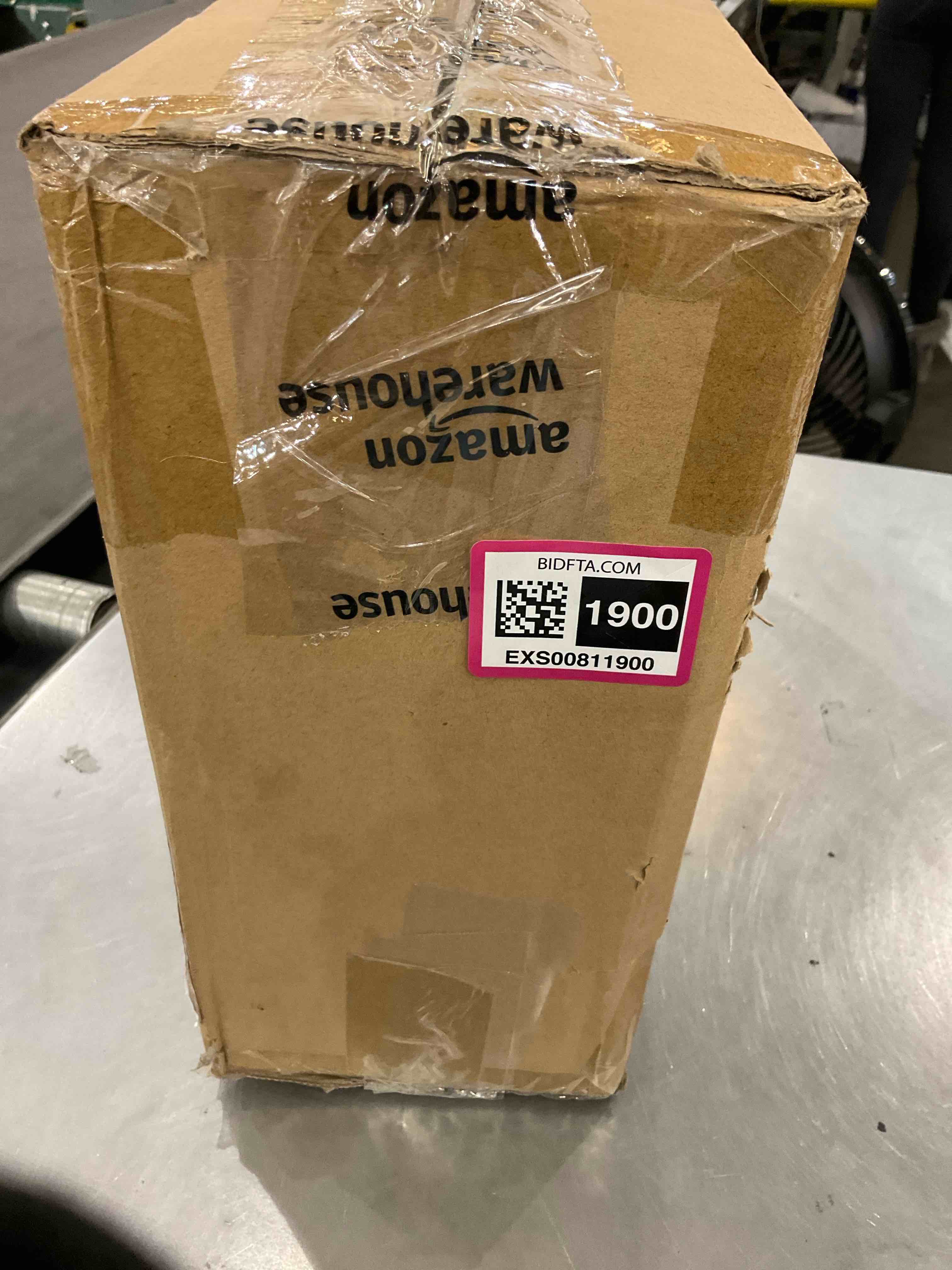 https://s3.amazonaws.com/lotting-images-prod/bidfta/EXS00811900_1698859954062.jpeg