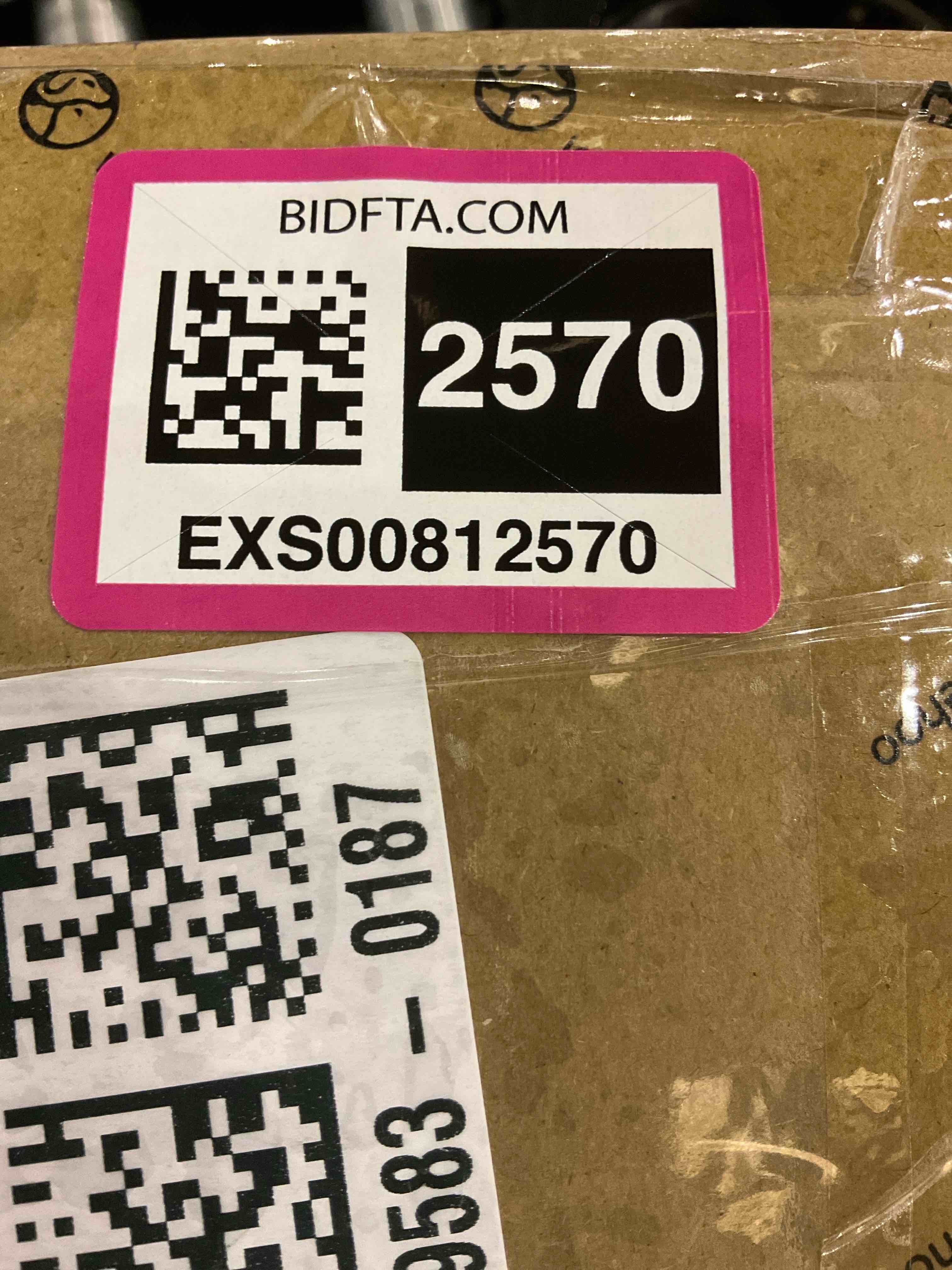 https://s3.amazonaws.com/lotting-images-prod/bidfta/EXS00812570_1698675156237.jpeg