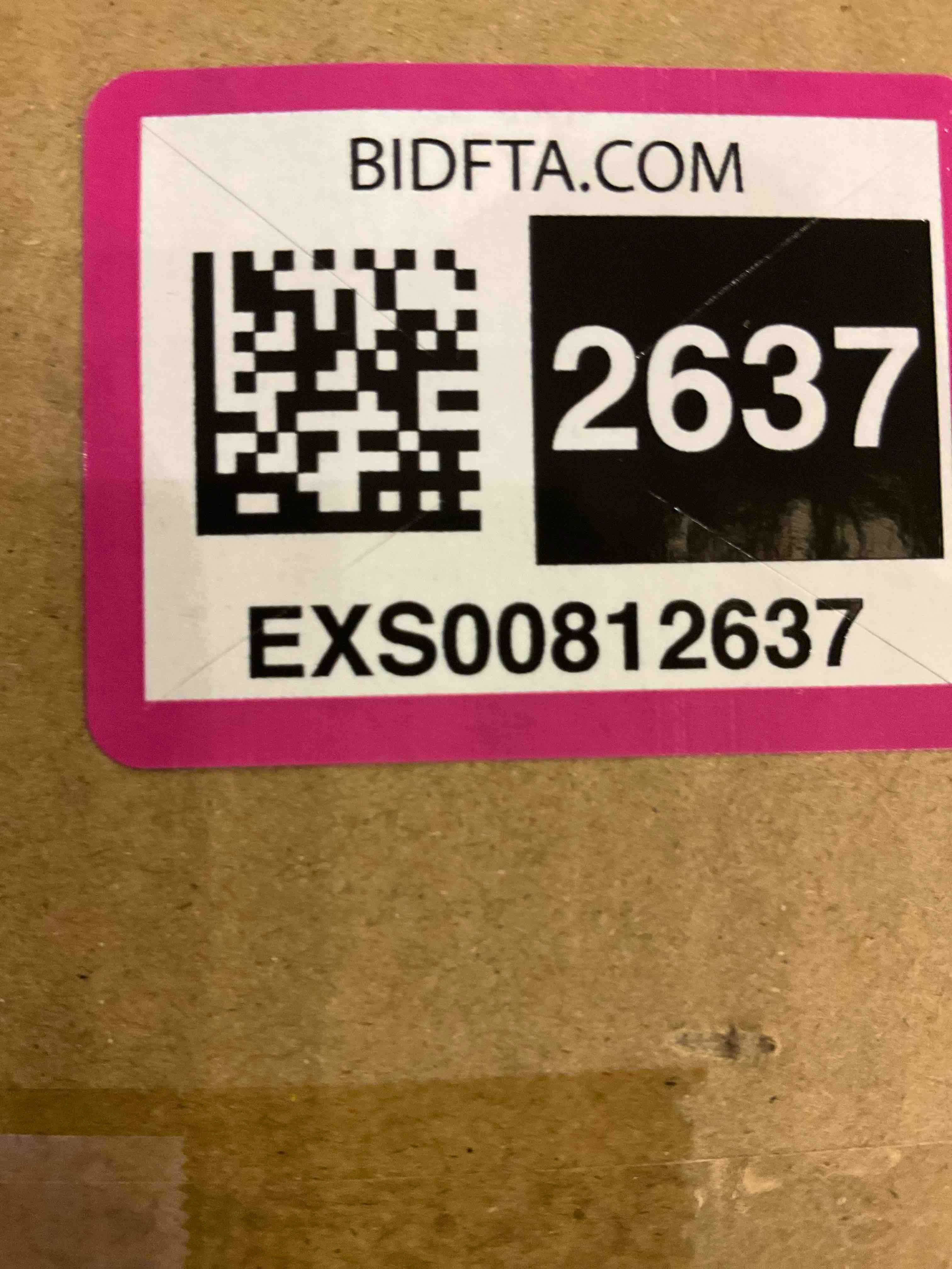 https://s3.amazonaws.com/lotting-images-prod/bidfta/EXS00812637_1698693015989.jpeg