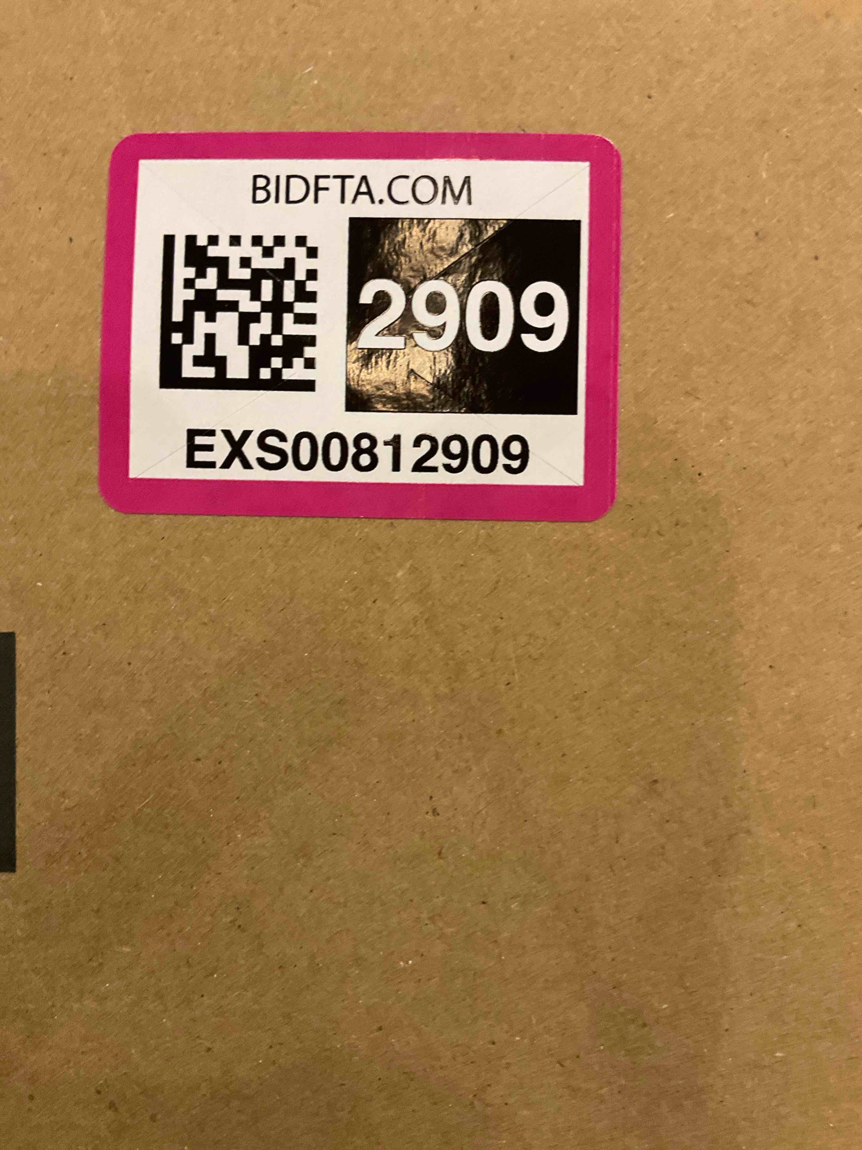 https://s3.amazonaws.com/lotting-images-prod/bidfta/EXS00812909_1698852807332.jpeg