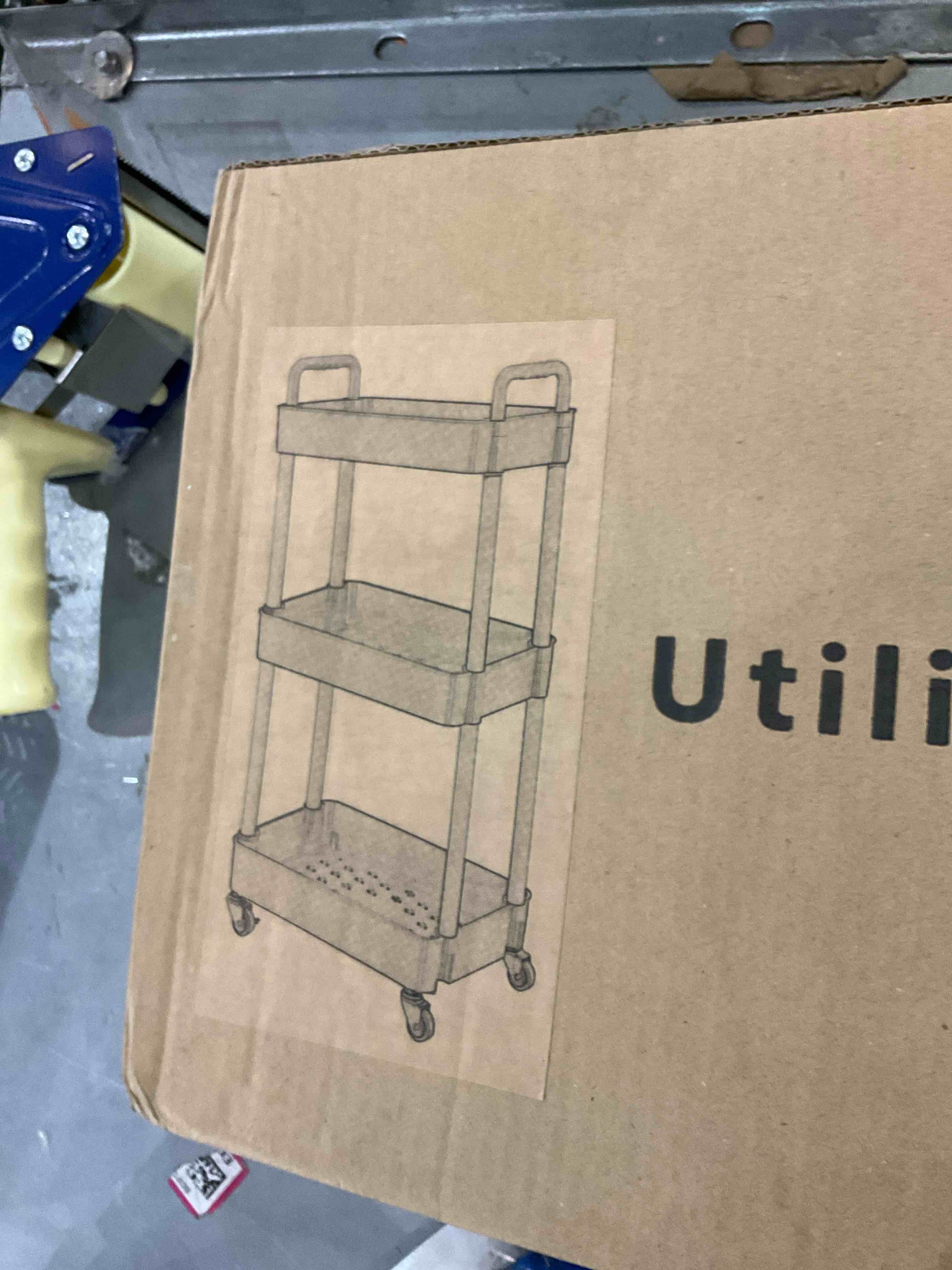 https://s3.amazonaws.com/lotting-images-prod/bidfta/EXS00814164_1698171826089.jpeg