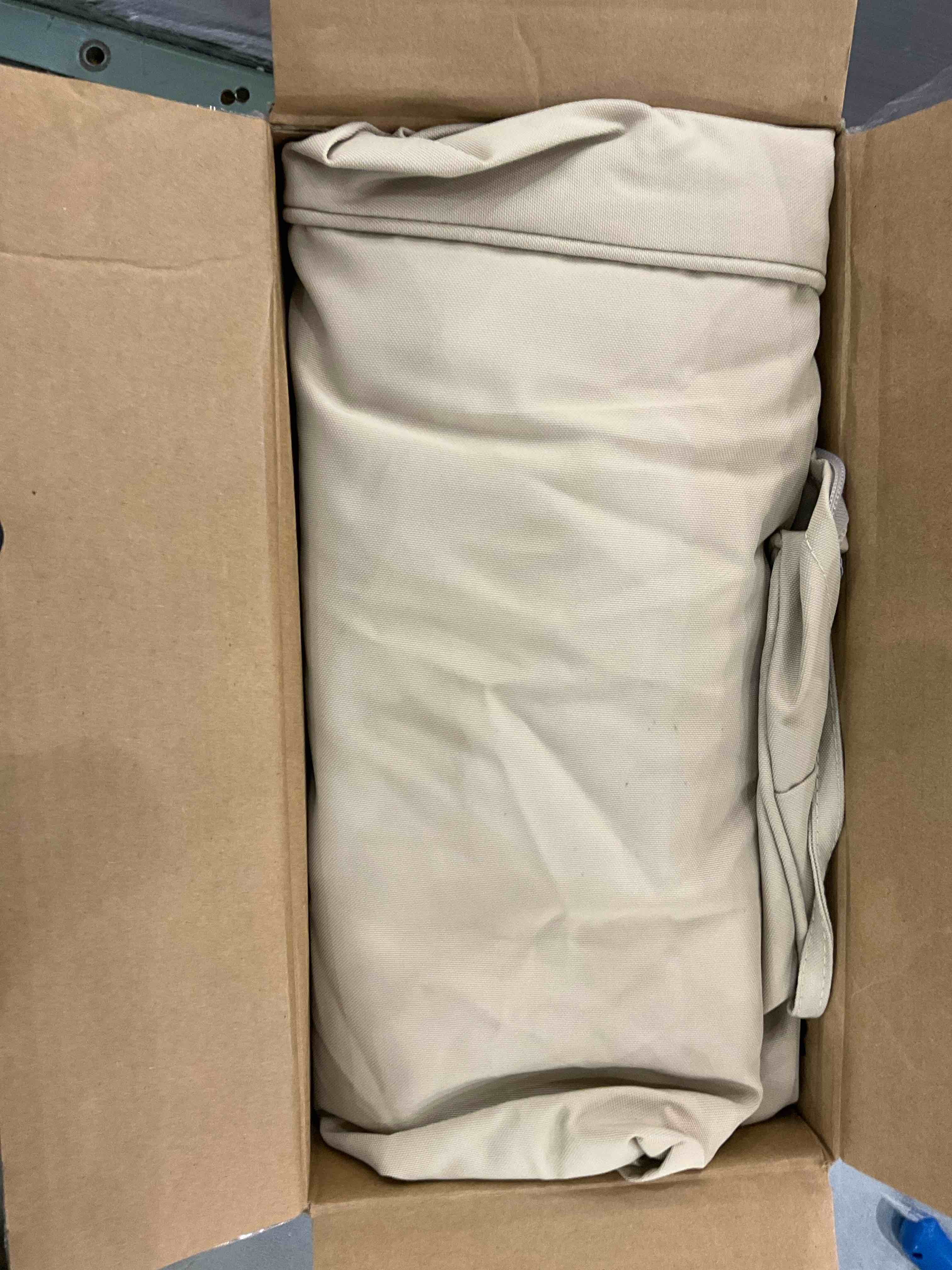 https://s3.amazonaws.com/lotting-images-prod/bidfta/EXS00814771_1698425483350.jpeg