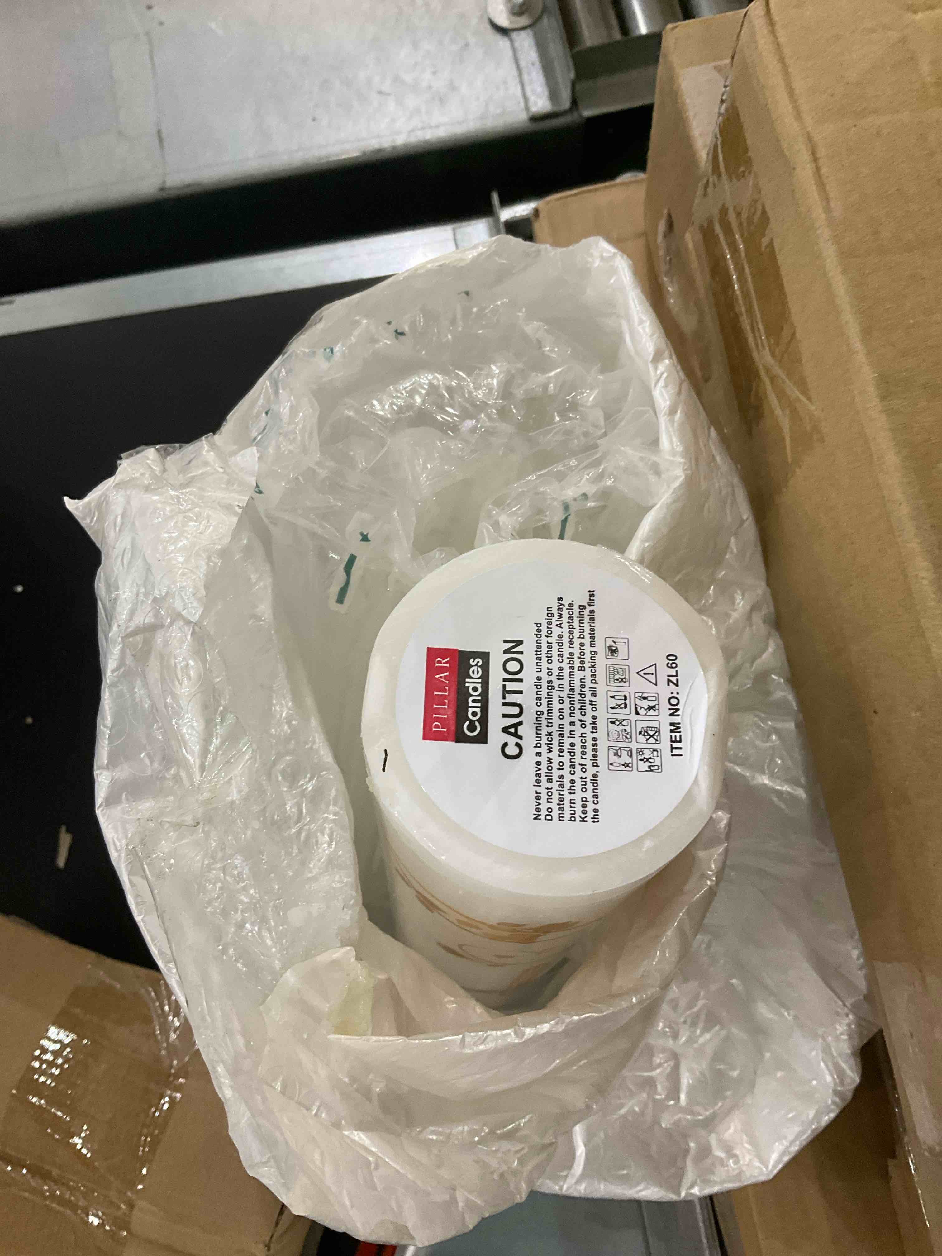 https://s3.amazonaws.com/lotting-images-prod/bidfta/EXS00815198_1698329107484.jpeg